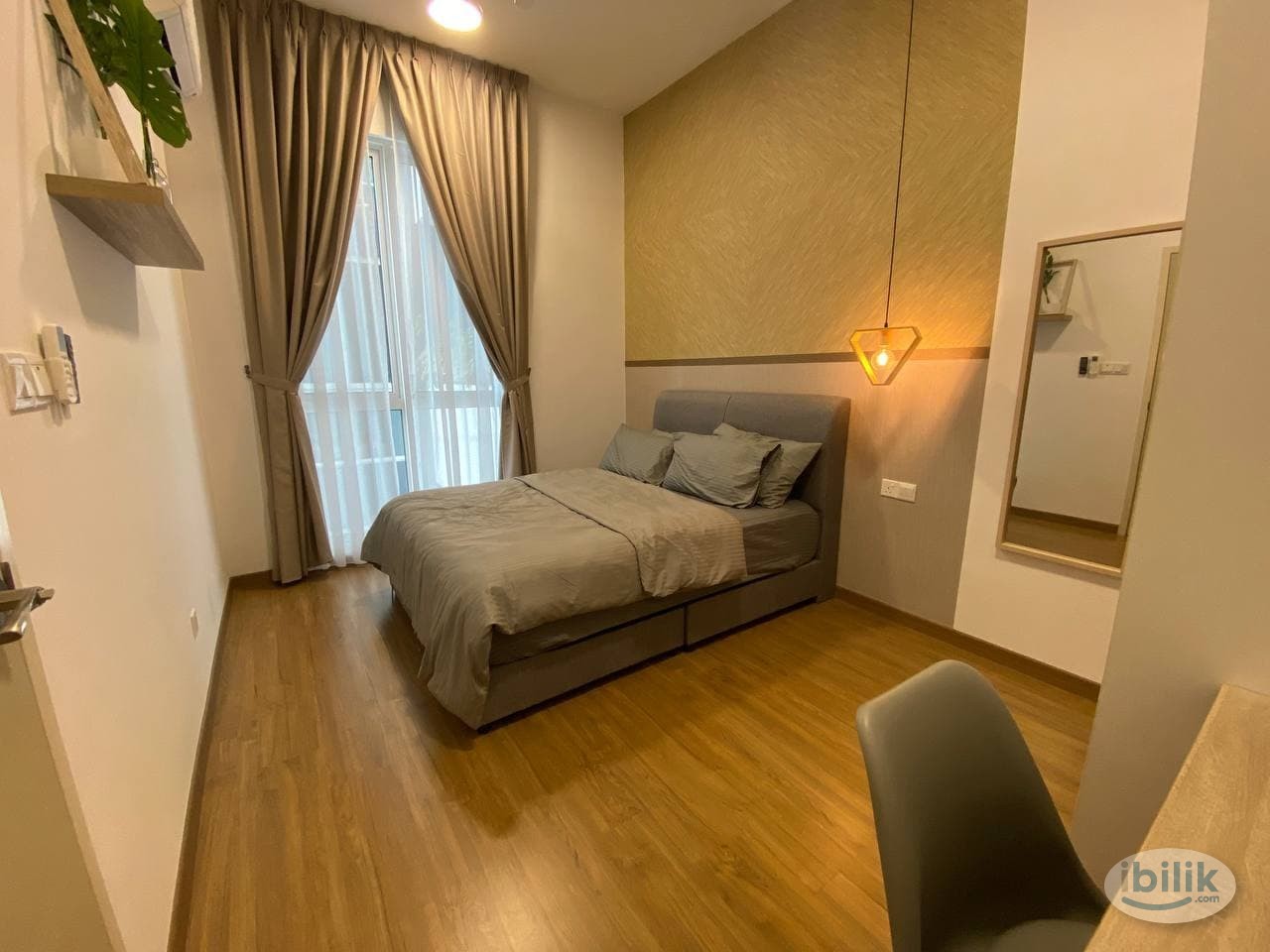Middle Room at Rica Residence, Sentul - Image 2
