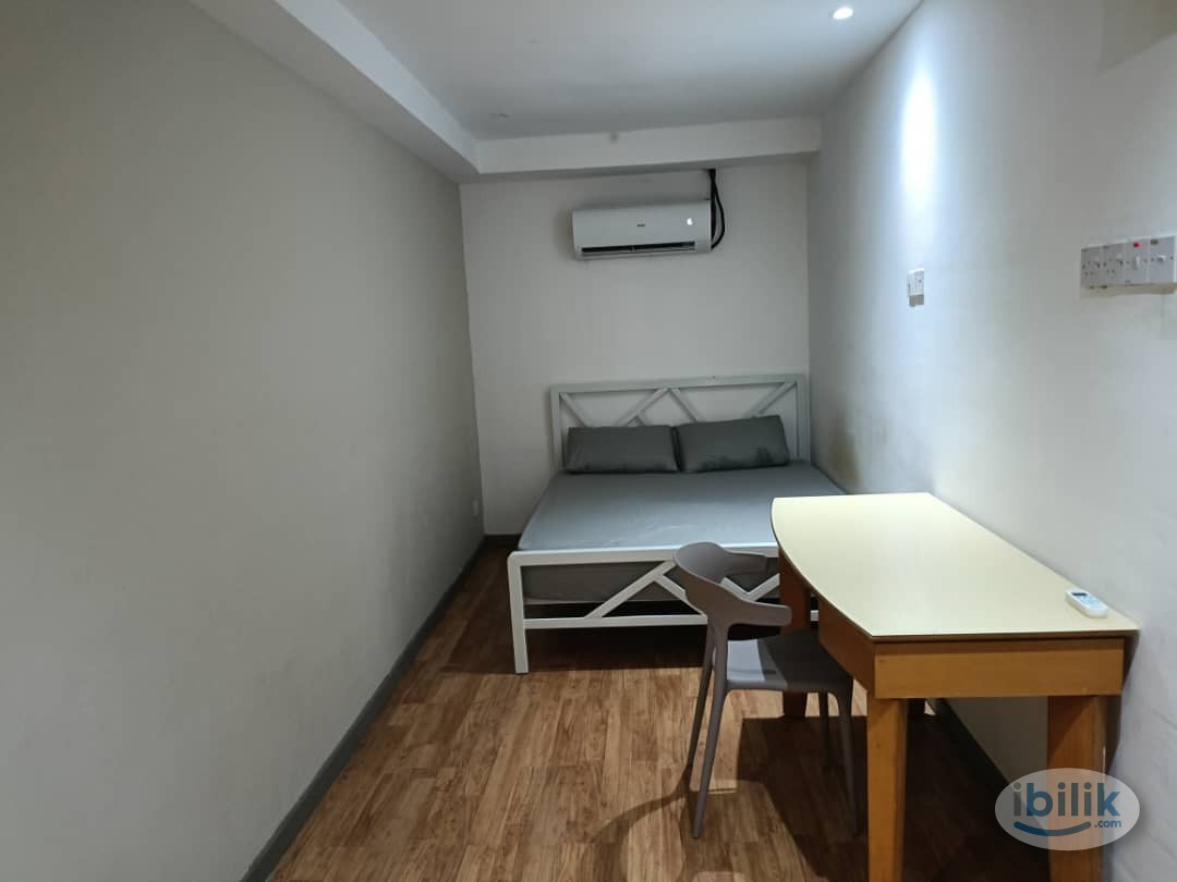 5 min Walking to Kepong Station🚎, Cozy room in Metro Kepong🫵🚀. 0 Deposit 🔥🤩 - Image 1