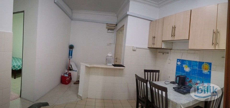 Middle Room at Koi Tropika, Puchong WITH PRIVATE BALCONY - Image 2