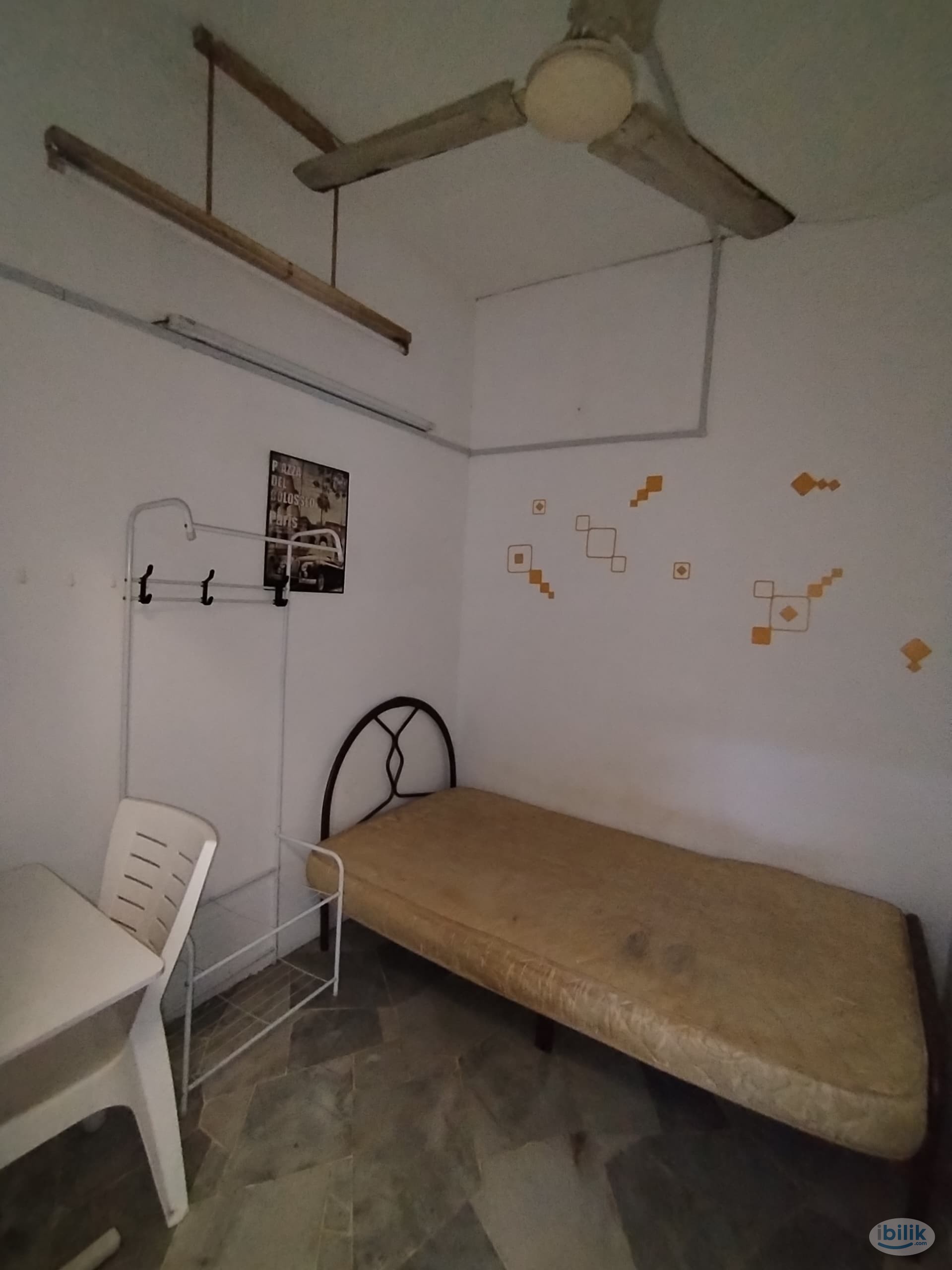 Fast Selling ❗ Cozy Room in Radin Bagus 🤯 Attached Aircond 👍💥 - Image 1