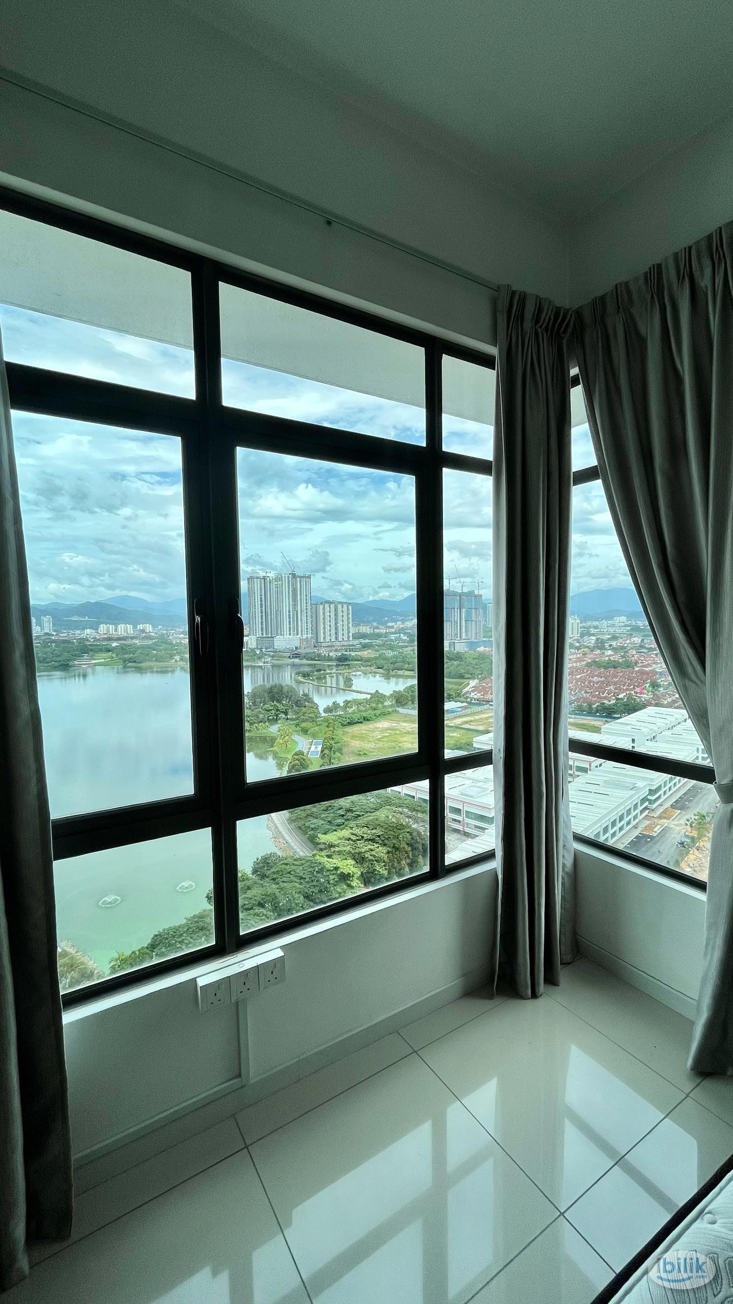 Big Master Room at Fortune Perdana Lakeside, Kepong - Image 2