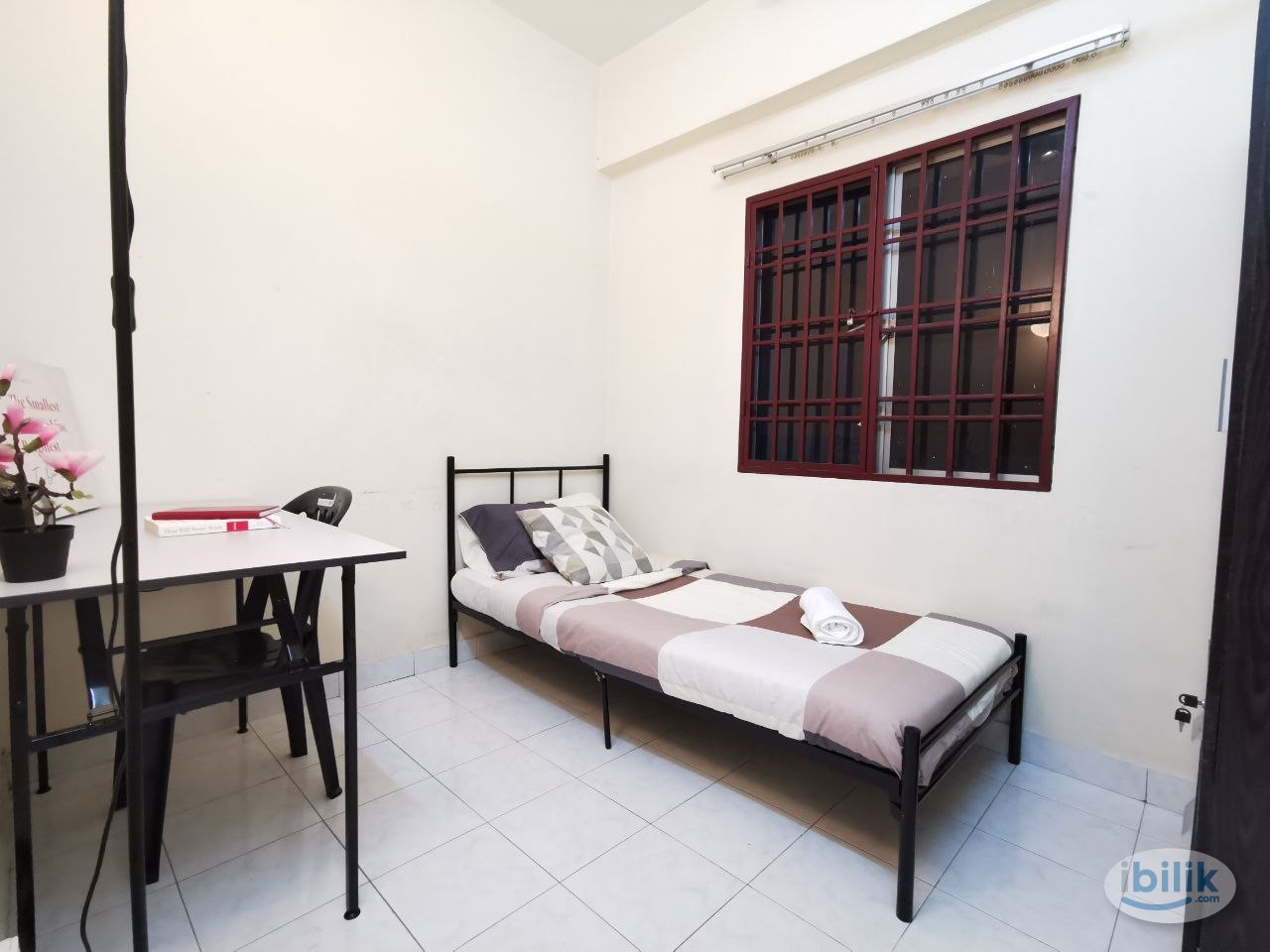 PELANGI DAMANSARA CONDOMINIUM FULLY FURNISHED Single Room at Pelangi Damansara, Bandar Utama - Image 1