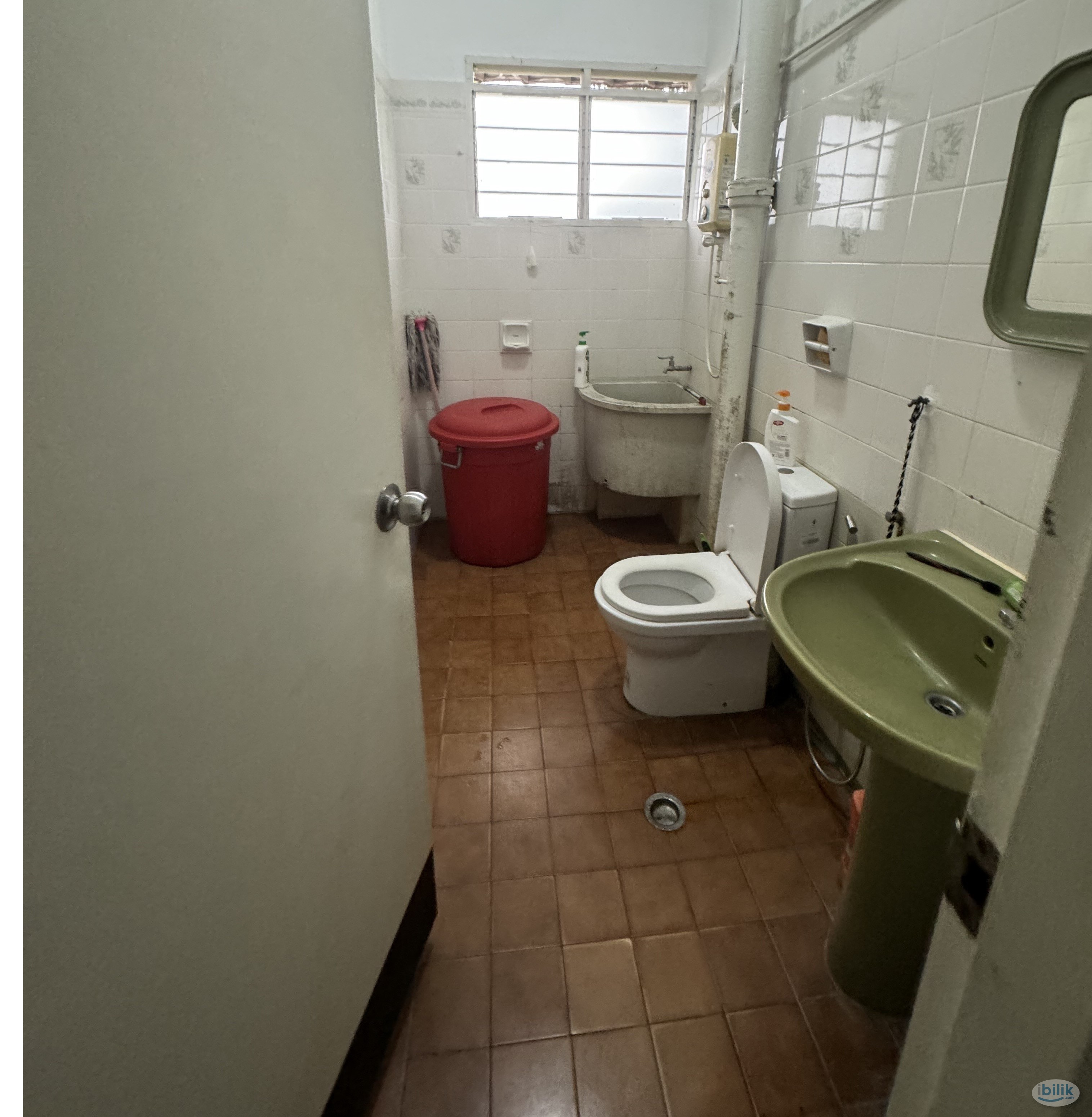 Middle Room at Bayan Indah, Penang - Image 3