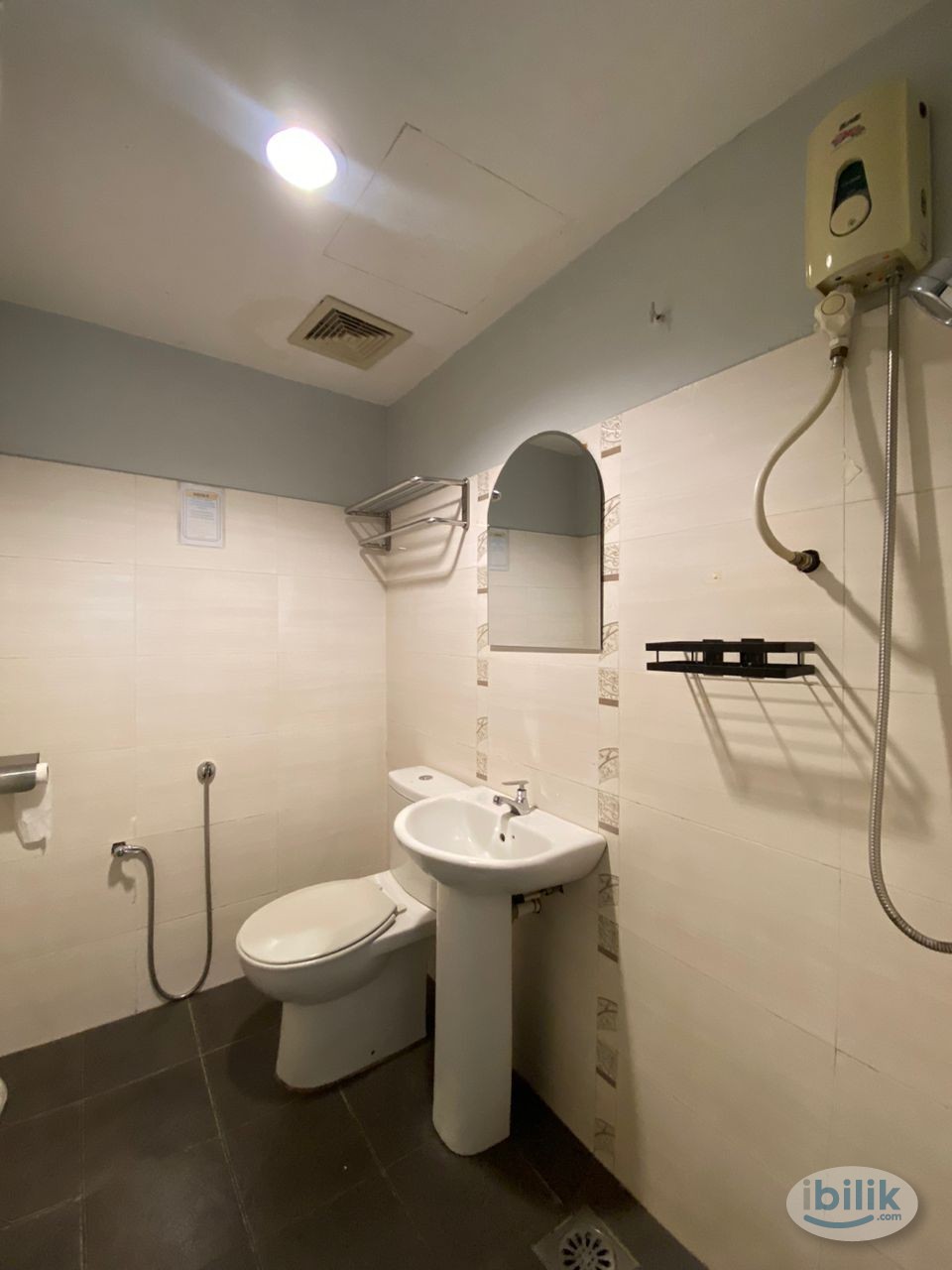 ❤️‍🔥Zero Deposit❤️‍🔥 Room for Rent attach Toilet at Kota Damansara with Co-Living Concept ! 🥰 - Image 1