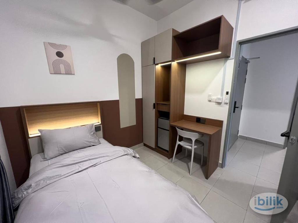 *Female Unit* Master RoomFully Furnished 5mins walking to MRT Cheras Bandar Tun Hussein Onn - Image 1