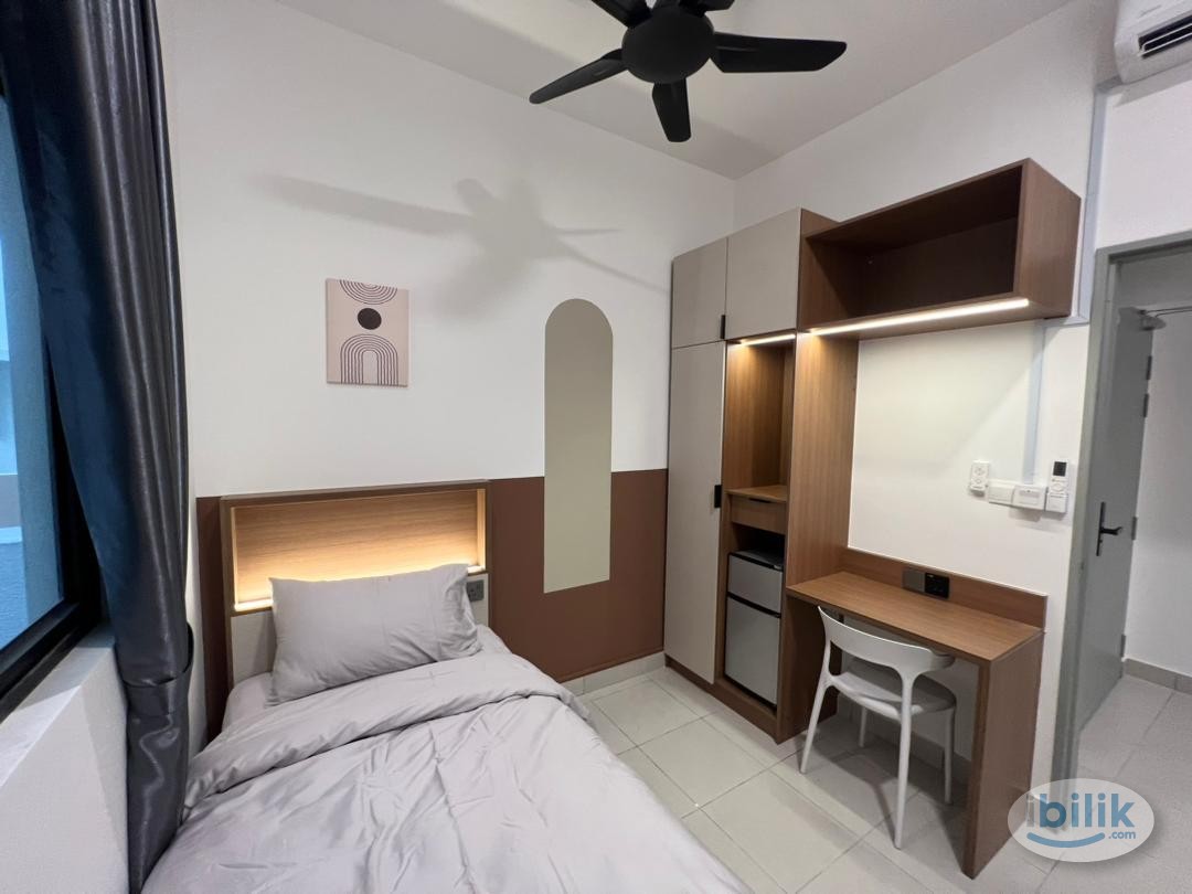 Master Room *Female Unit* Fully Furnished 5mins walking to MRT Cheras Line 1 - Image 1