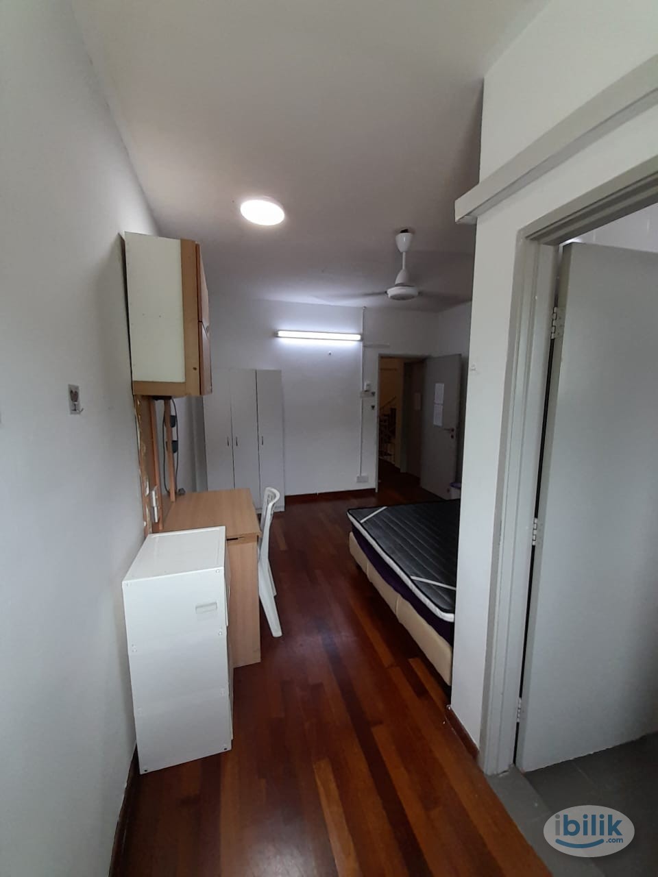 Middle Room With Private Bathroom at BUKIT TINGGI 2 Klang,Selangor - Image 3