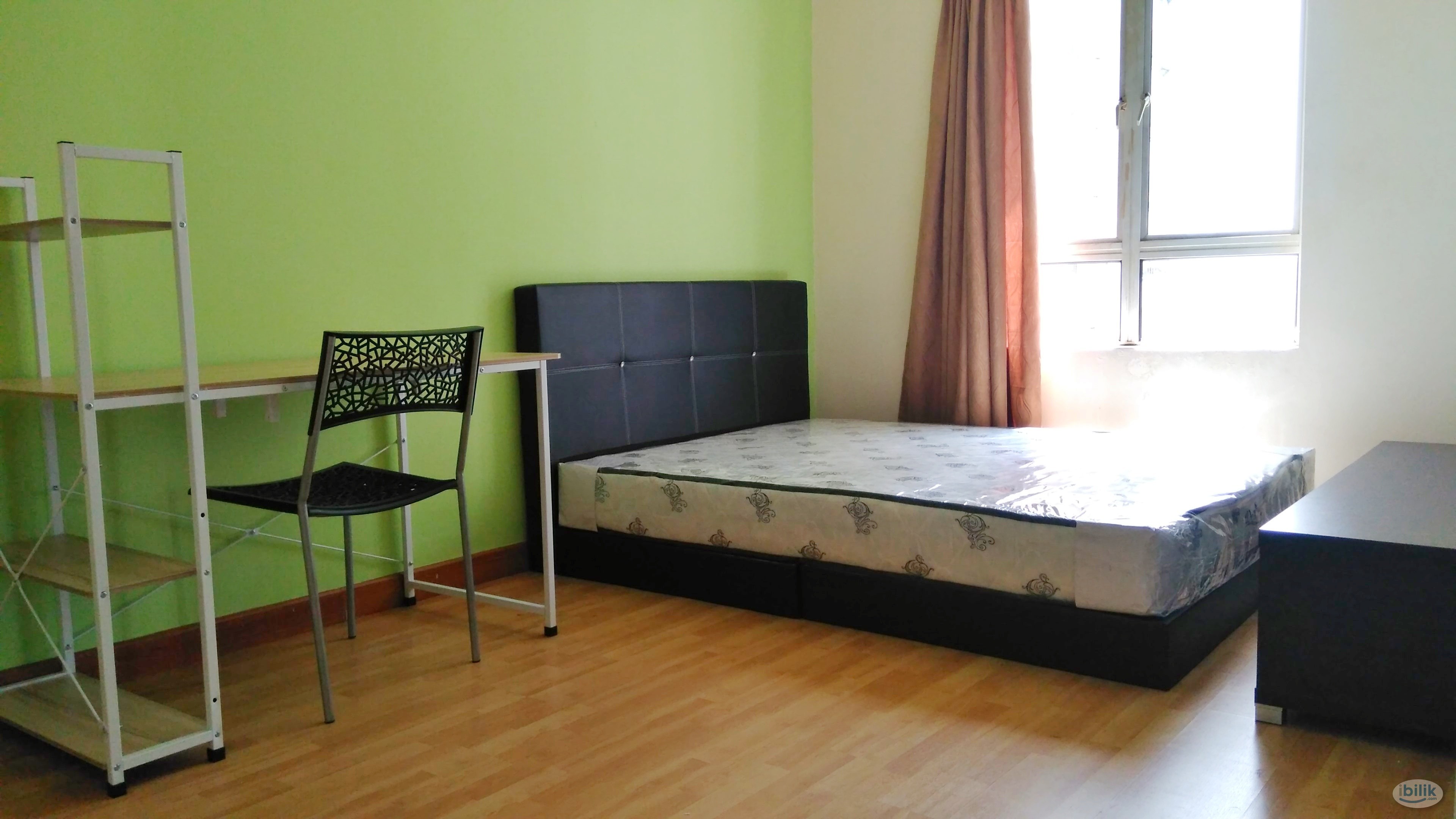 FEMALE Master Room at Cova Suites, Kota Damansara - Image 3