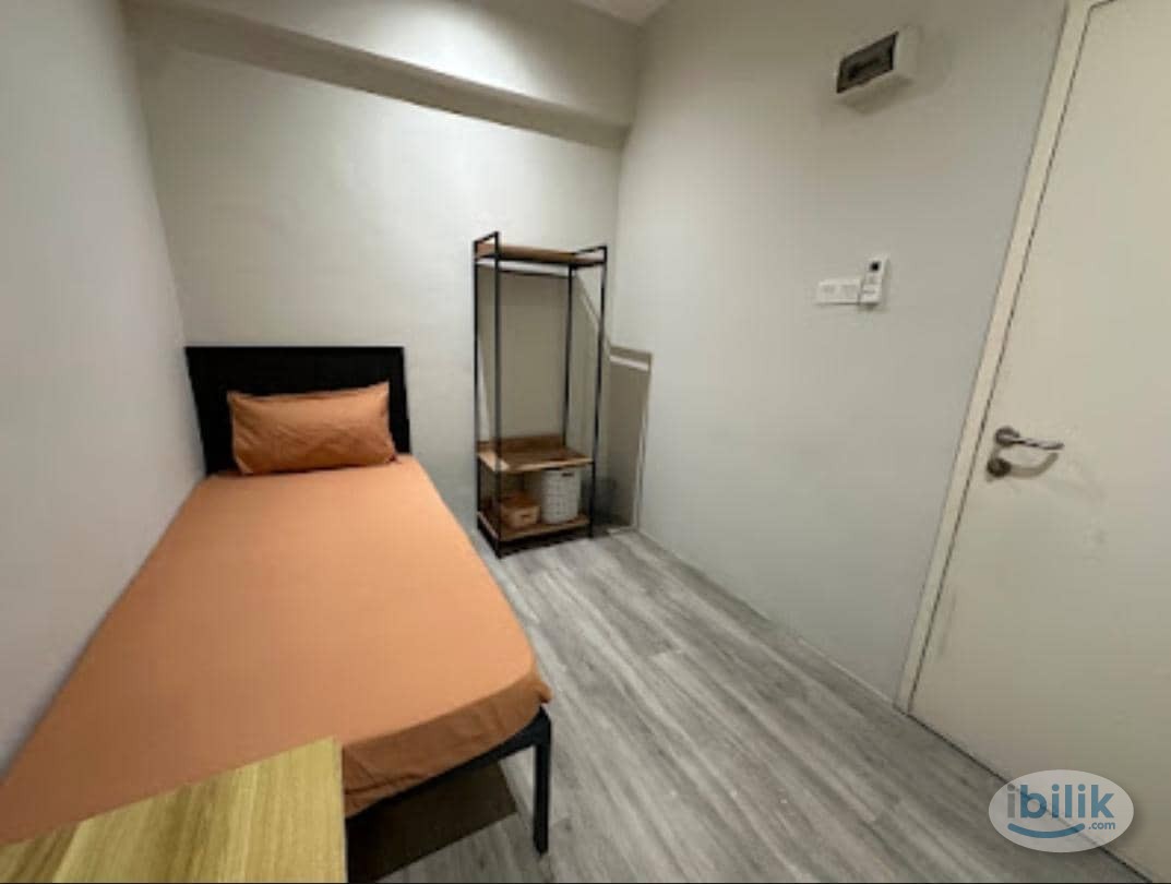 Female Unit 👱🏻‍♀️ Single Room at USJ 21, UEP Subang Jaya Walk To Usj 21 LRT - Image 2