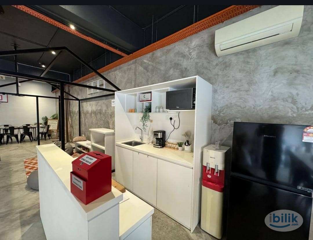 Female Unit 👱🏻‍♀️ Single Room at USJ 21, UEP Subang Jaya Walk To Usj 21 LRT - Image 3