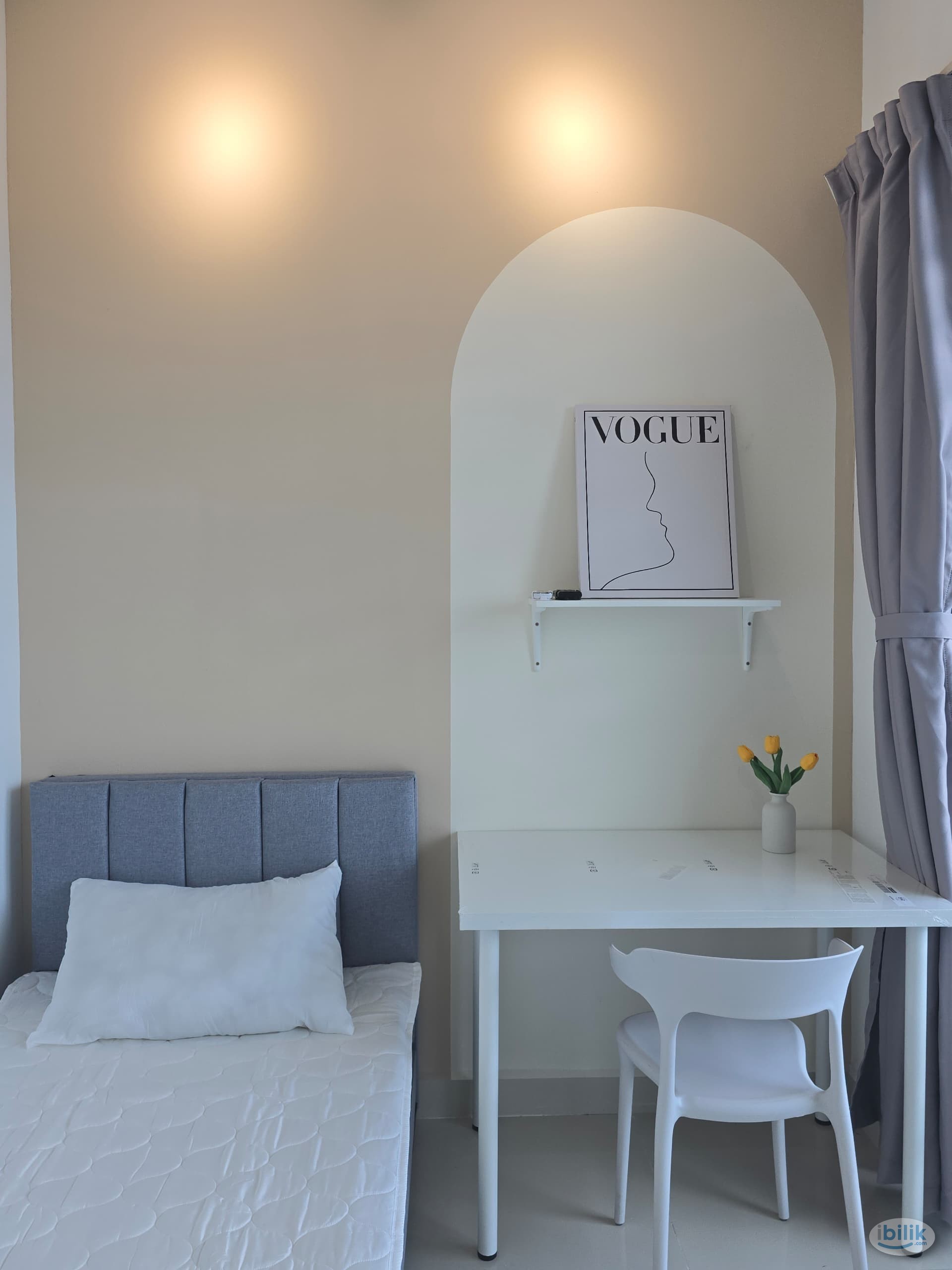 [Female Unit] Twin Room with KLCC views (1 station away to Maluri MRT) - Image 1