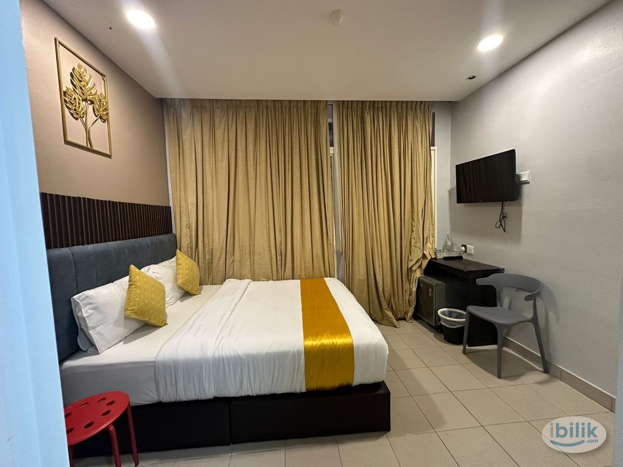 SS GREY HOTEL BUKIT BINTANG DAILY WEEKLY MONTHLY ROOM AVAILABLE - Image 1