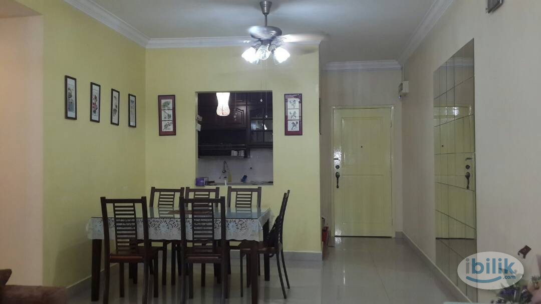 Master Room at Cengal Condominium, Bandar Sri Permaisuri - Image 3