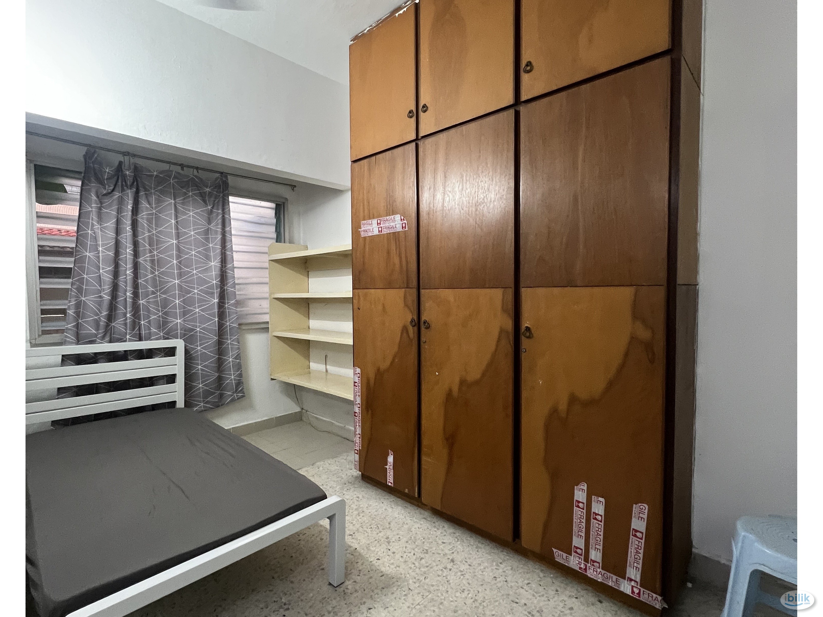 Walk 3 Mins To Starling Mall , SS21 Damansara Utama - Image 1