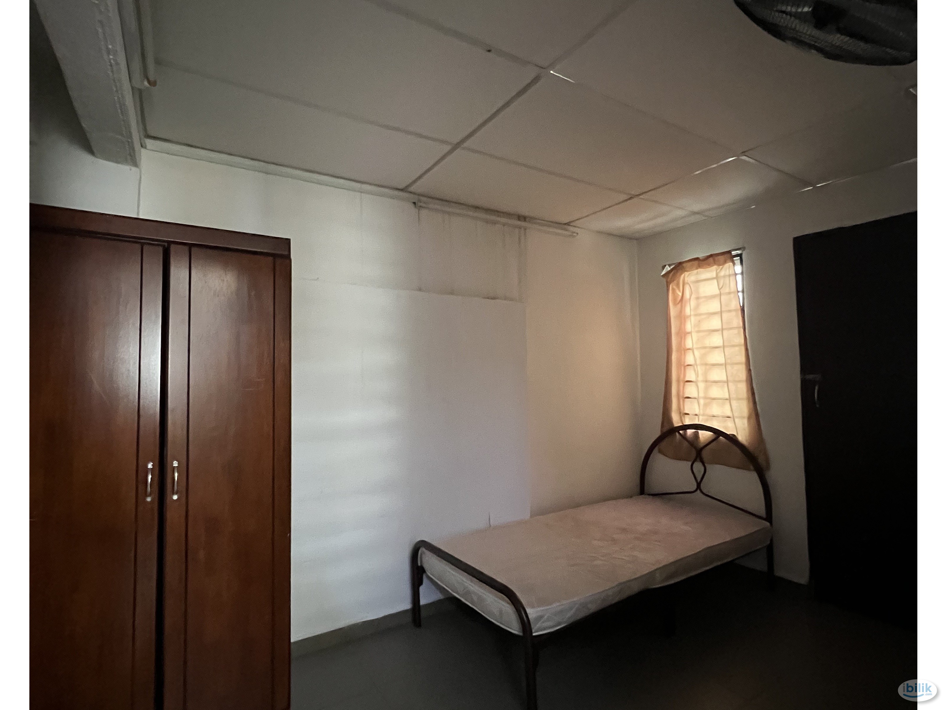 Single Room at Damansara Utama, Petaling Jaya - Image 1