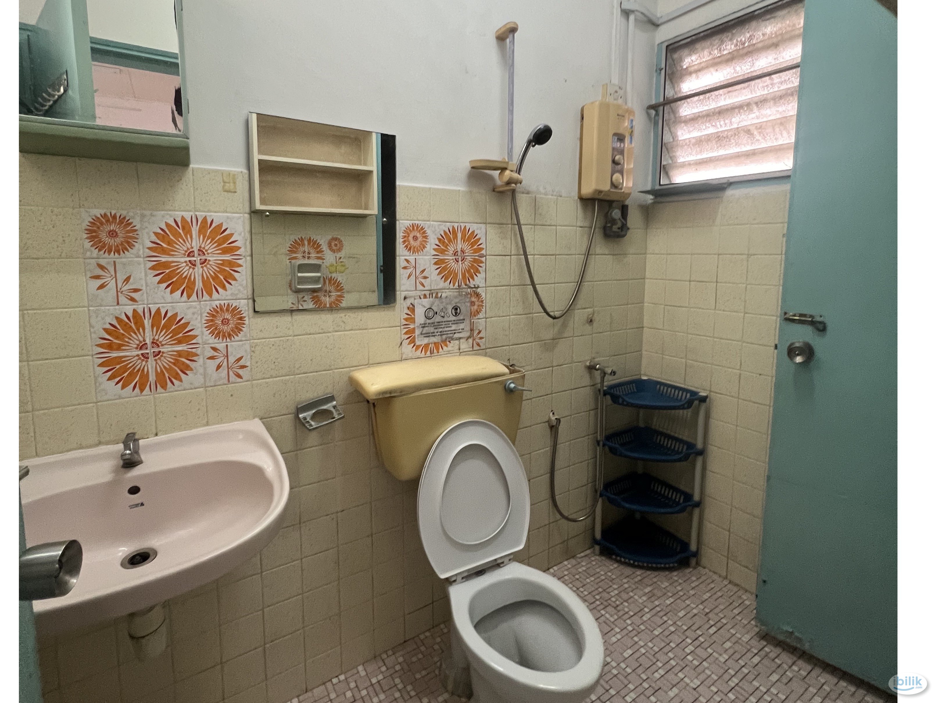 Single Room at Damansara Utama, Petaling Jaya - Image 2