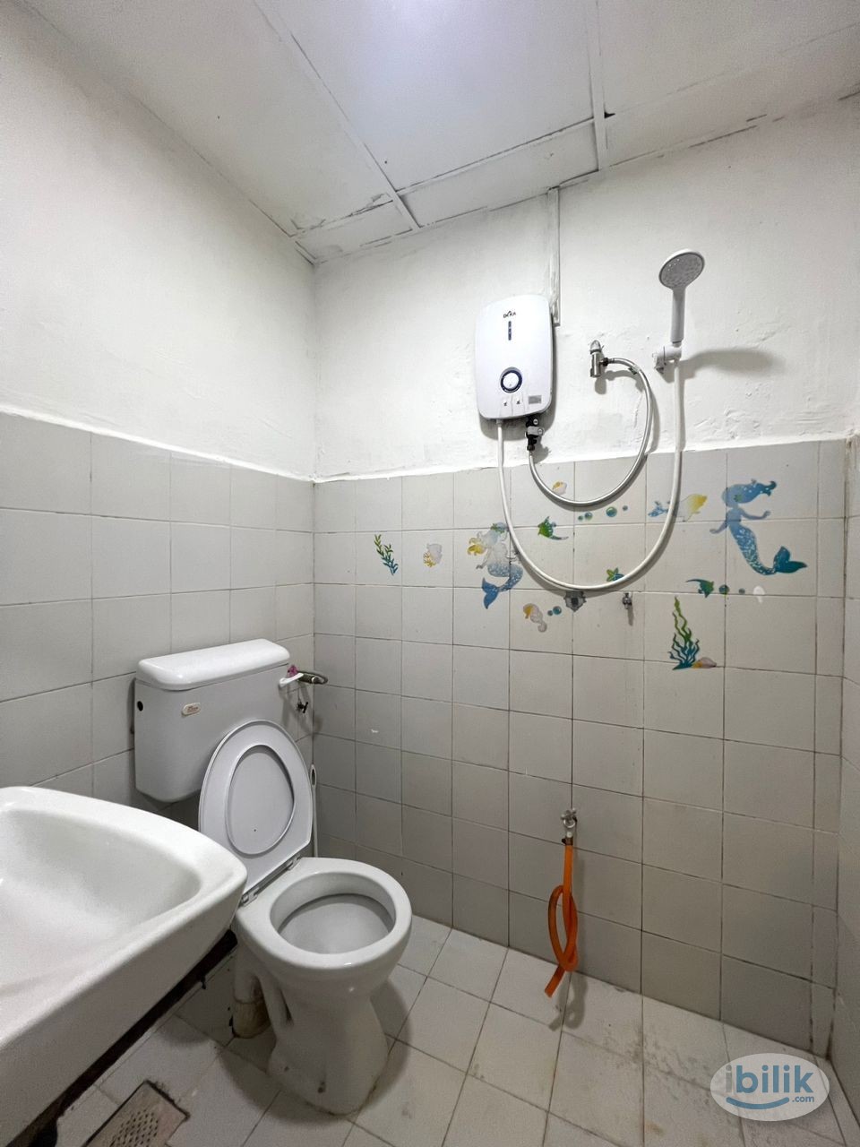 📣Limited Unit Left ~ Master room with aircond and fully furnished available now 🛏️ - Image 3