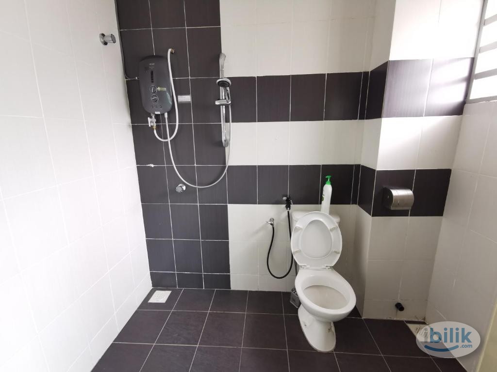 Single Full Furnish Room at Taman Bahagis, Petaling Jaya - Image 4