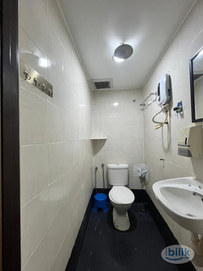 🎉ZERO DEPOSIT🎉BANDAR BOTANIC KLANG SWING & PILLOW  CO-LIVING MASTER ROOM FOR RENT 🎊🎊OPPOSITE BUKIT TINGGI AEON MALL🔥🔥🔥 - Image 3