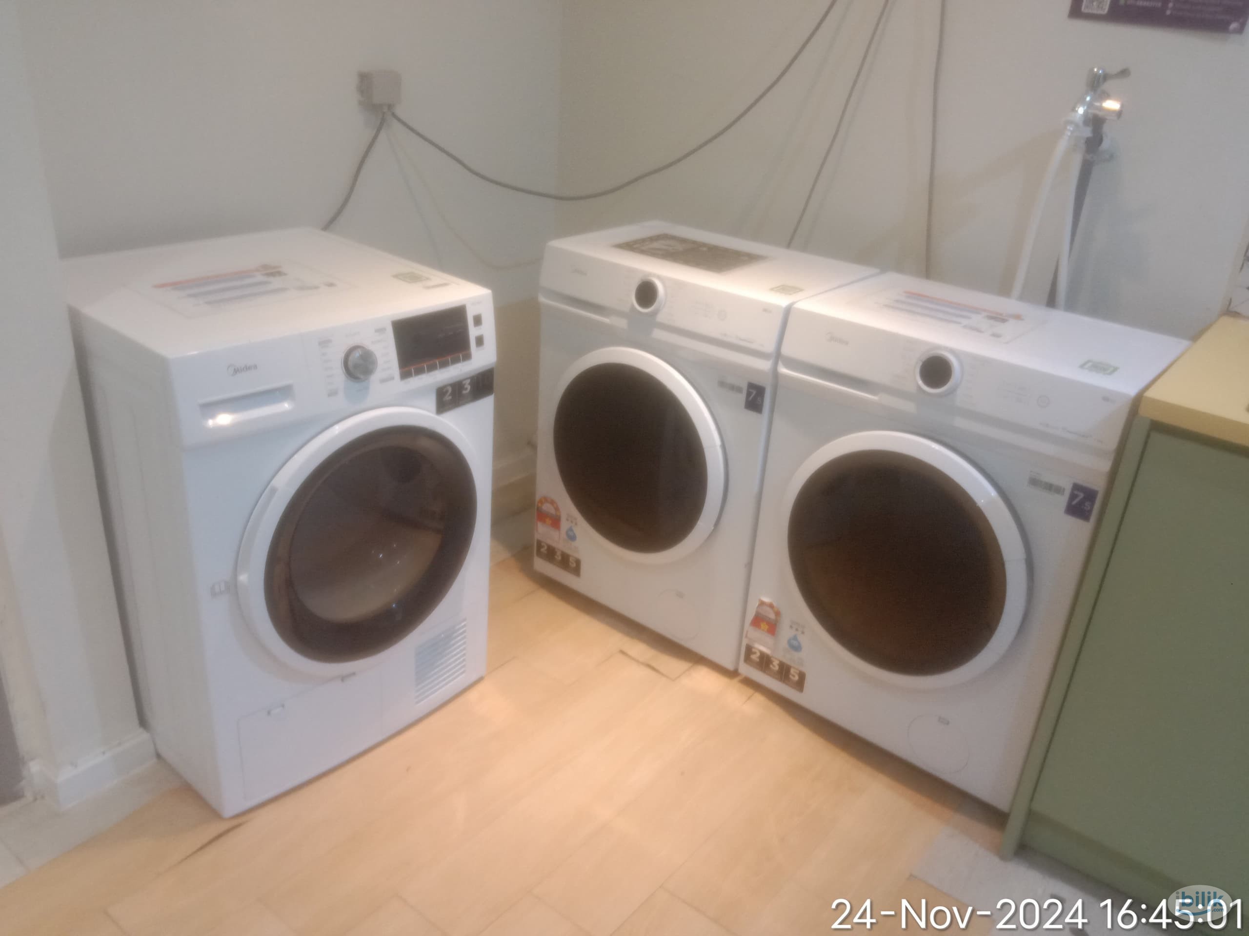 Middle Room at Wangsa Maju, Setapak - Image 2