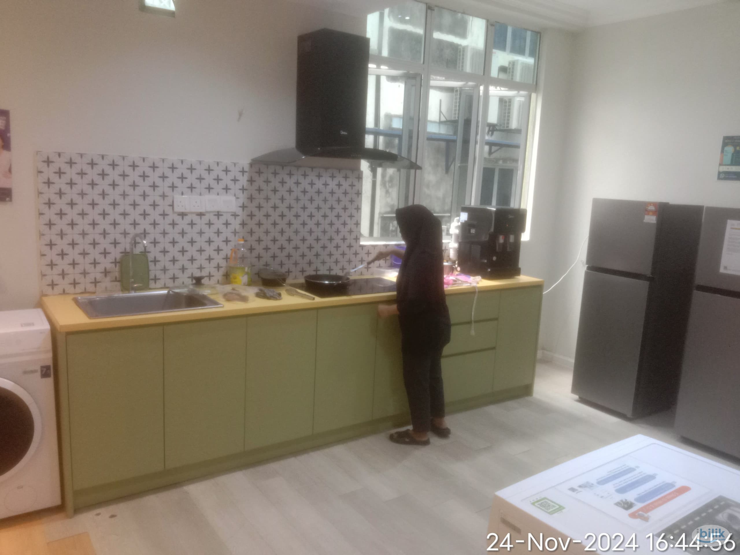 Middle Room at Wangsa Maju, Setapak - Image 3