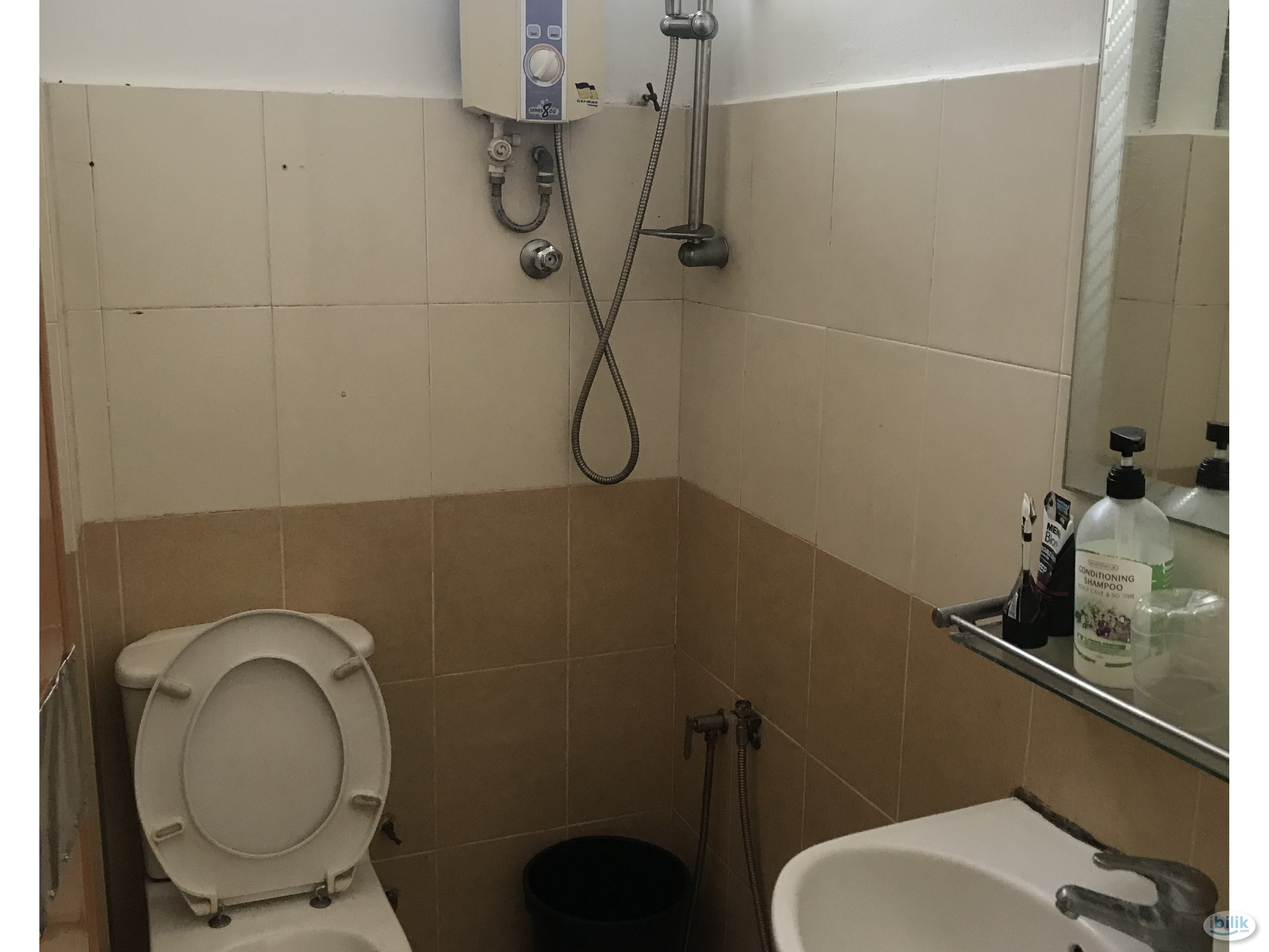 Room Available For Rent at SS15, Subang Jaya with Just a walk to LRT Station - Image 2