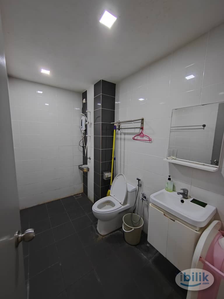 Studio at Silk Sky Service Apartment, Seri Kembangan - Image 5