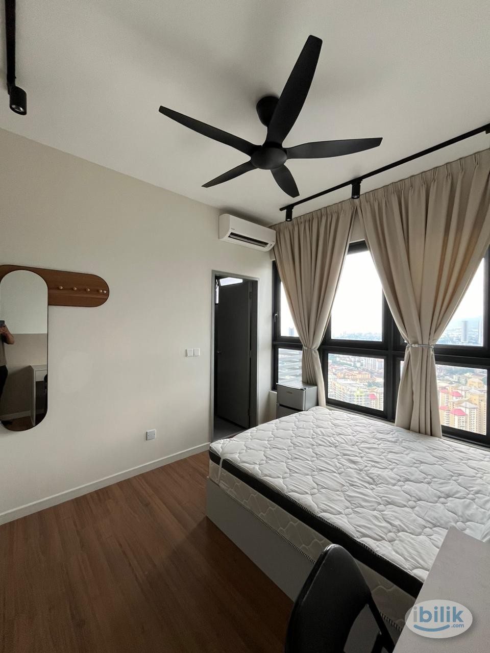 Fully Furnished Room at M Vertica ✨ Free 1 Month Rental ‼️ - Image 2