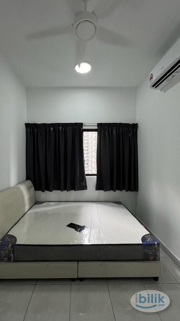 Master Room at Vision City, Nilai - Image 1
