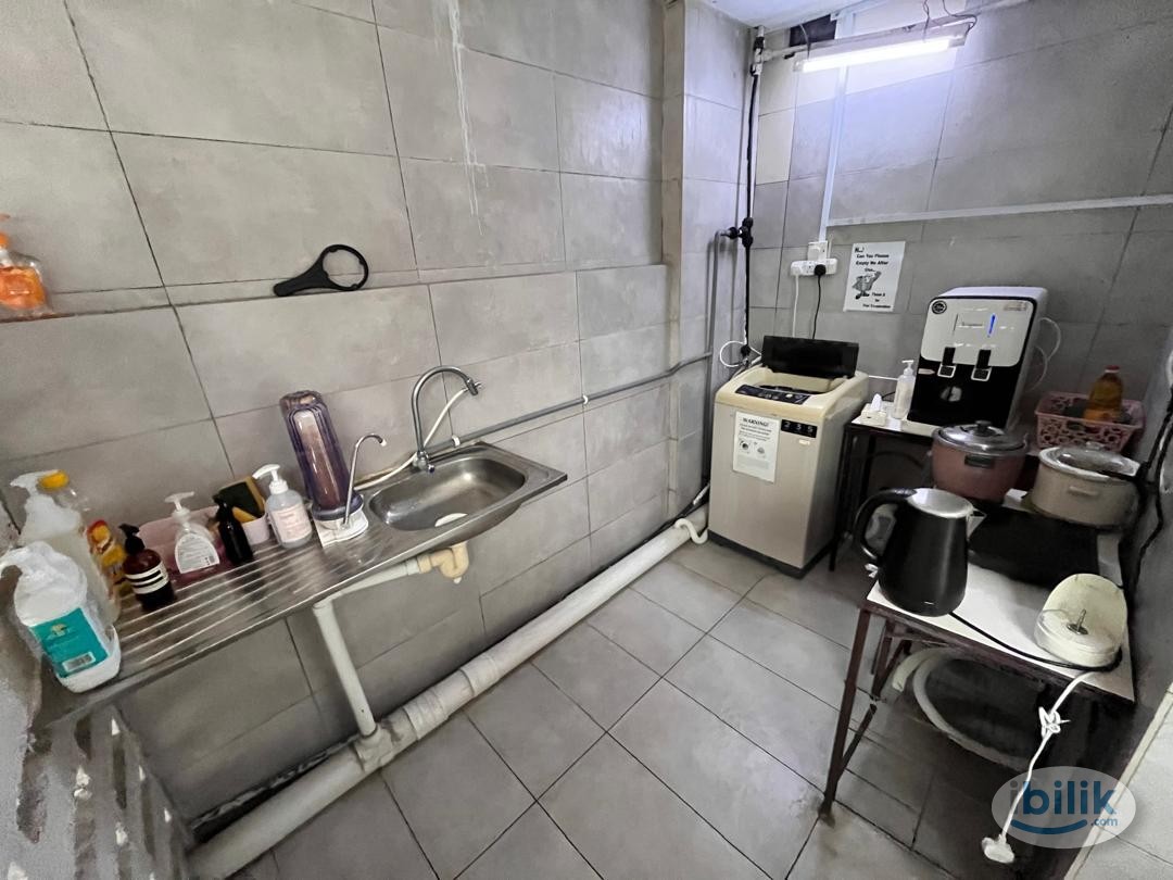 1 month deposit** Sri Petaling Medium Full Furnished Room walk to Near Sri Petaling  Starbuck/ KyoChoo) - Image 2