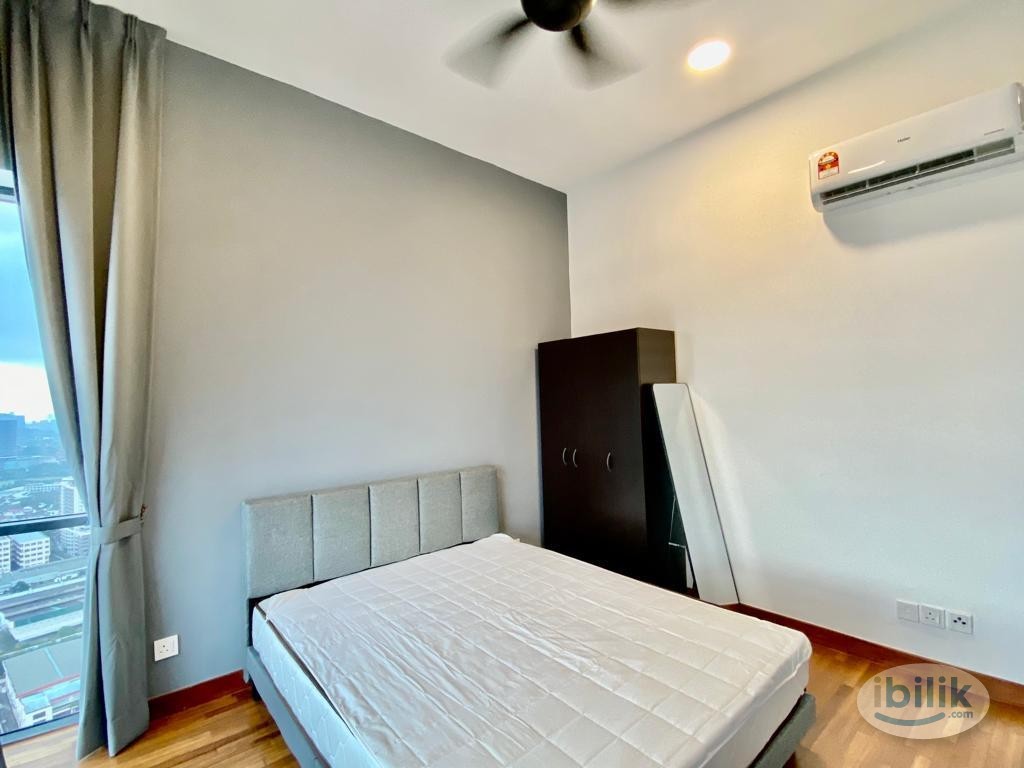 Master Room at Pacific Star, Petaling Jaya - Image 2