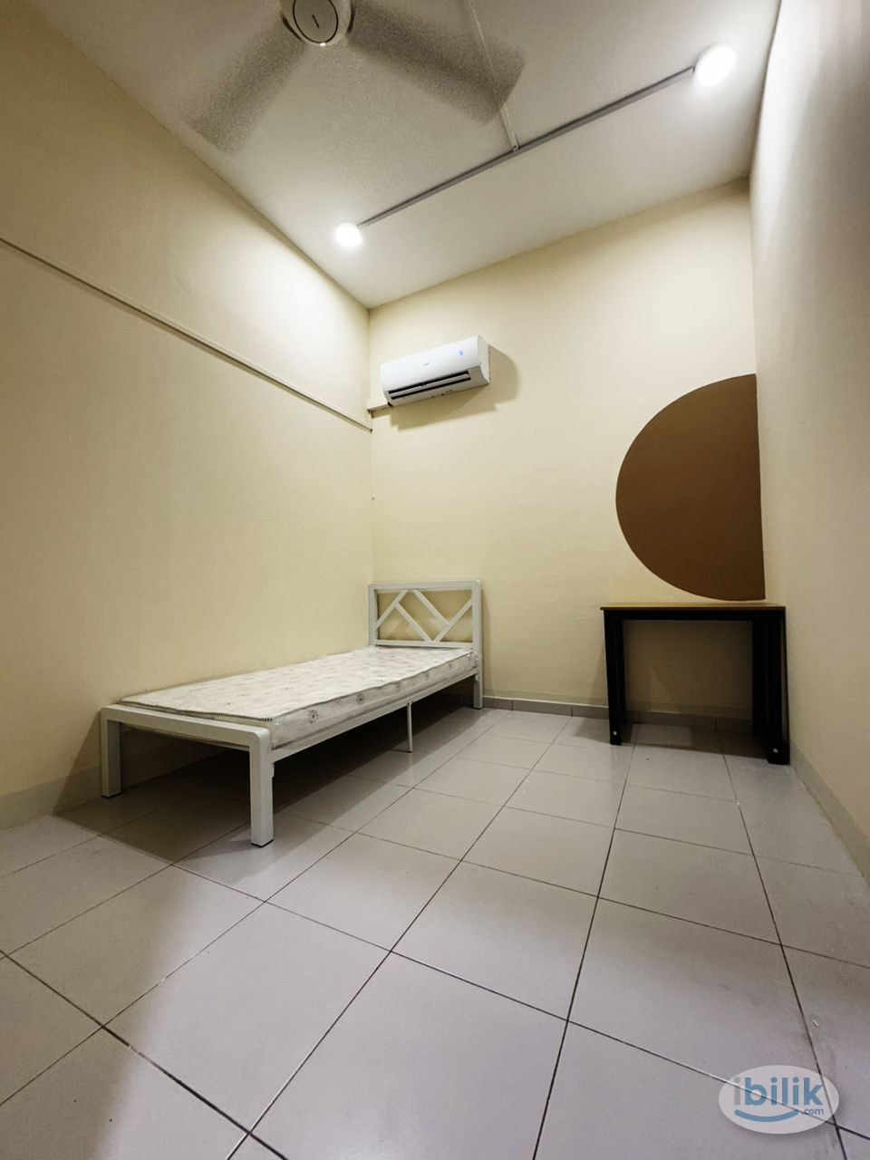 🤩FEMALE UNIT ROOM FOR RENT AT SETIA ALAM🤩LOCATE NEARBY📍SETIA CITY MALL📍KOSSAN📍TOP GLOVE📍SETIA TAIPAN📍ECO ARDENCE📍NSK MER - Image 1
