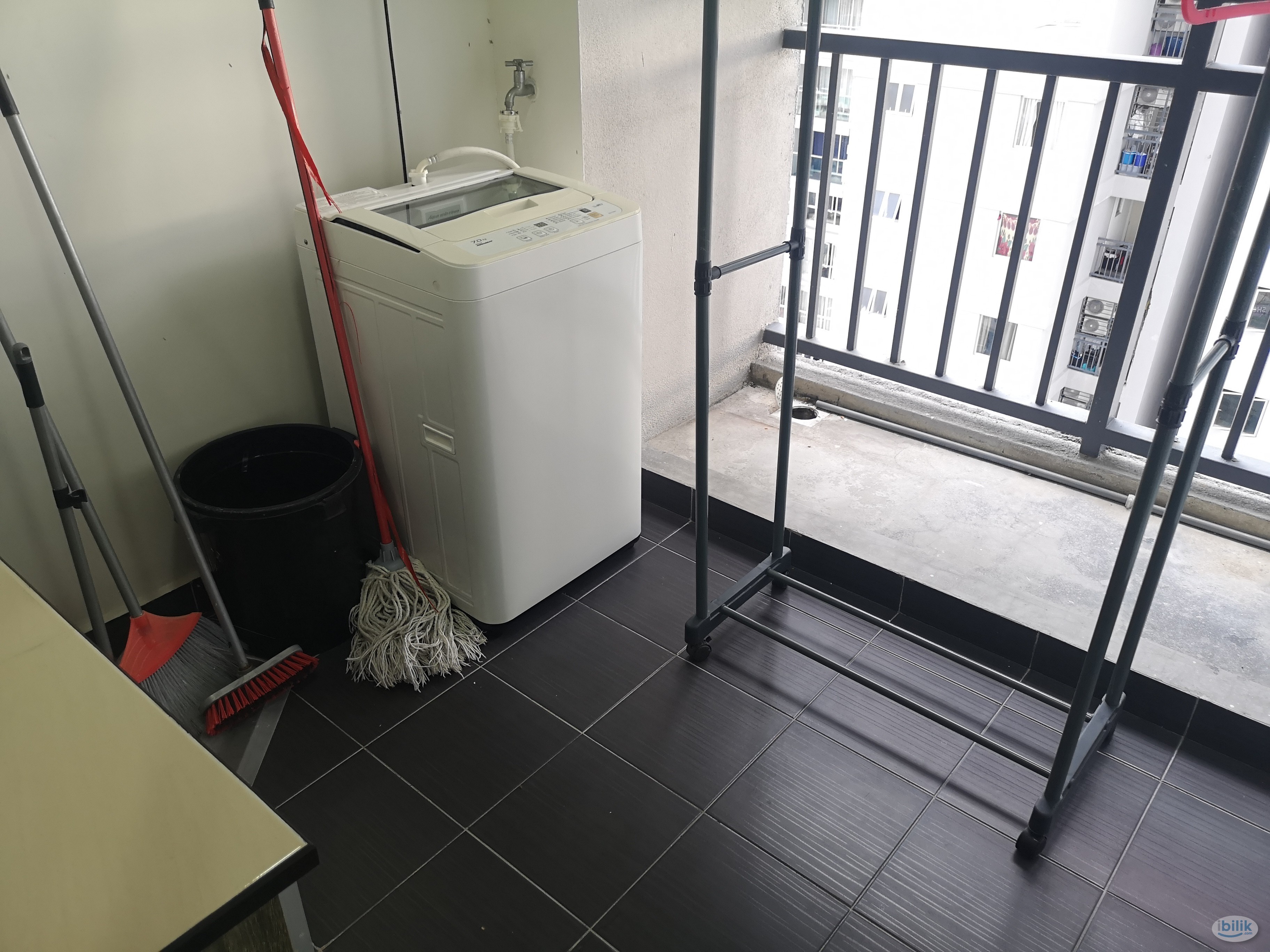 Fully furnished Single Room at Maxim near UCSI Taman Connaught, Cheras - Image 2