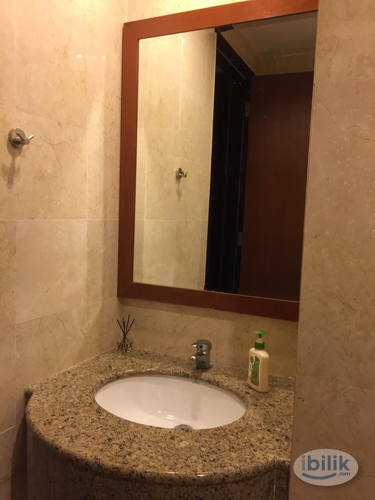 COZY Fully Furnished Master Room at The Orion, KLCC - Image 4