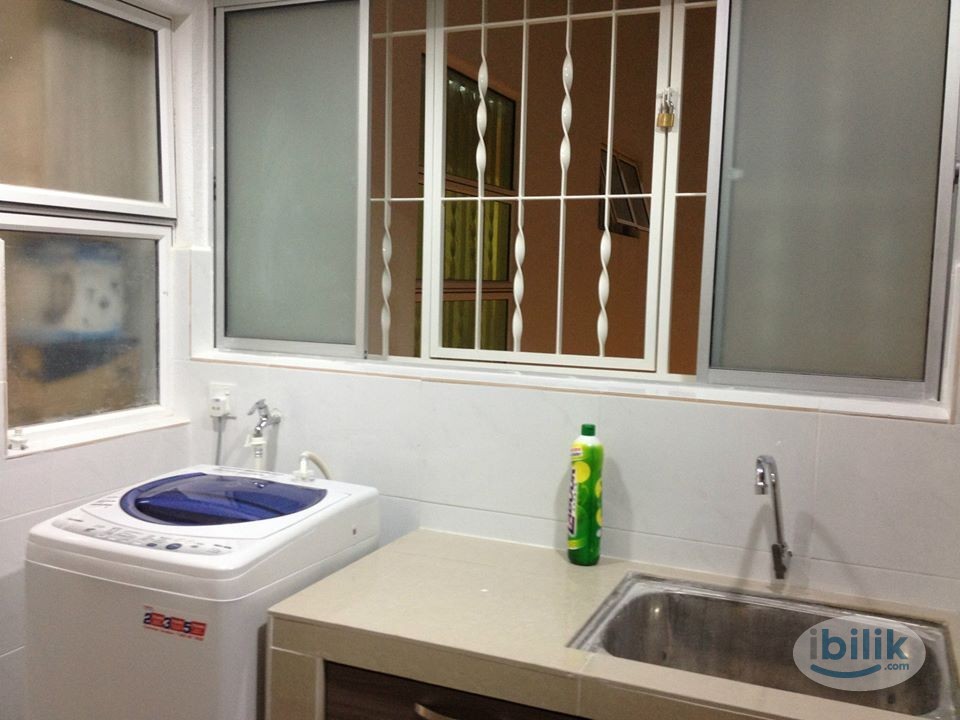 Nice design Single Room at Bandar Kinrara, Puchong - Image 2