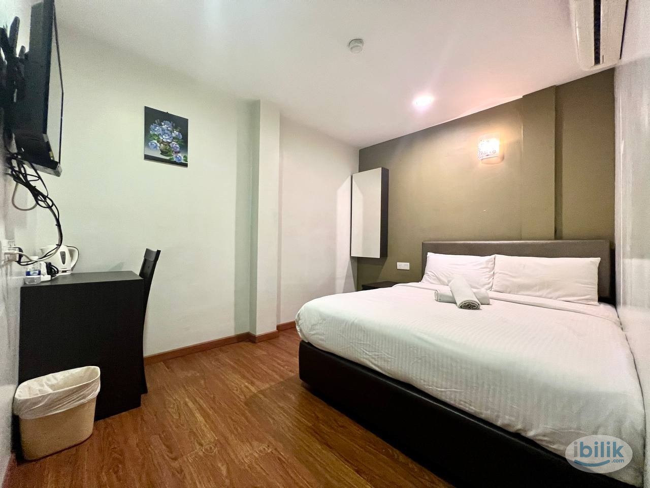 🚗 5 MIN drive to Paradigm Mall | 🚗16 Min to CIQ/JB Central🌟 Fully furnished room with attached bathroom, zero deposit –  - Image 1