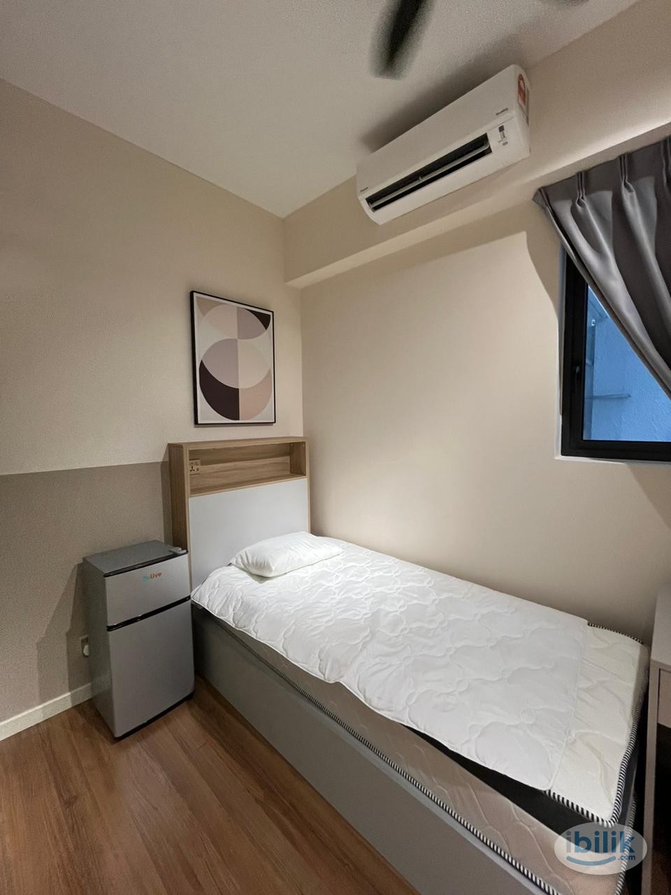 Fully Furnsihed Single Room with Private Toilet at Meta City ✨ - Image 1