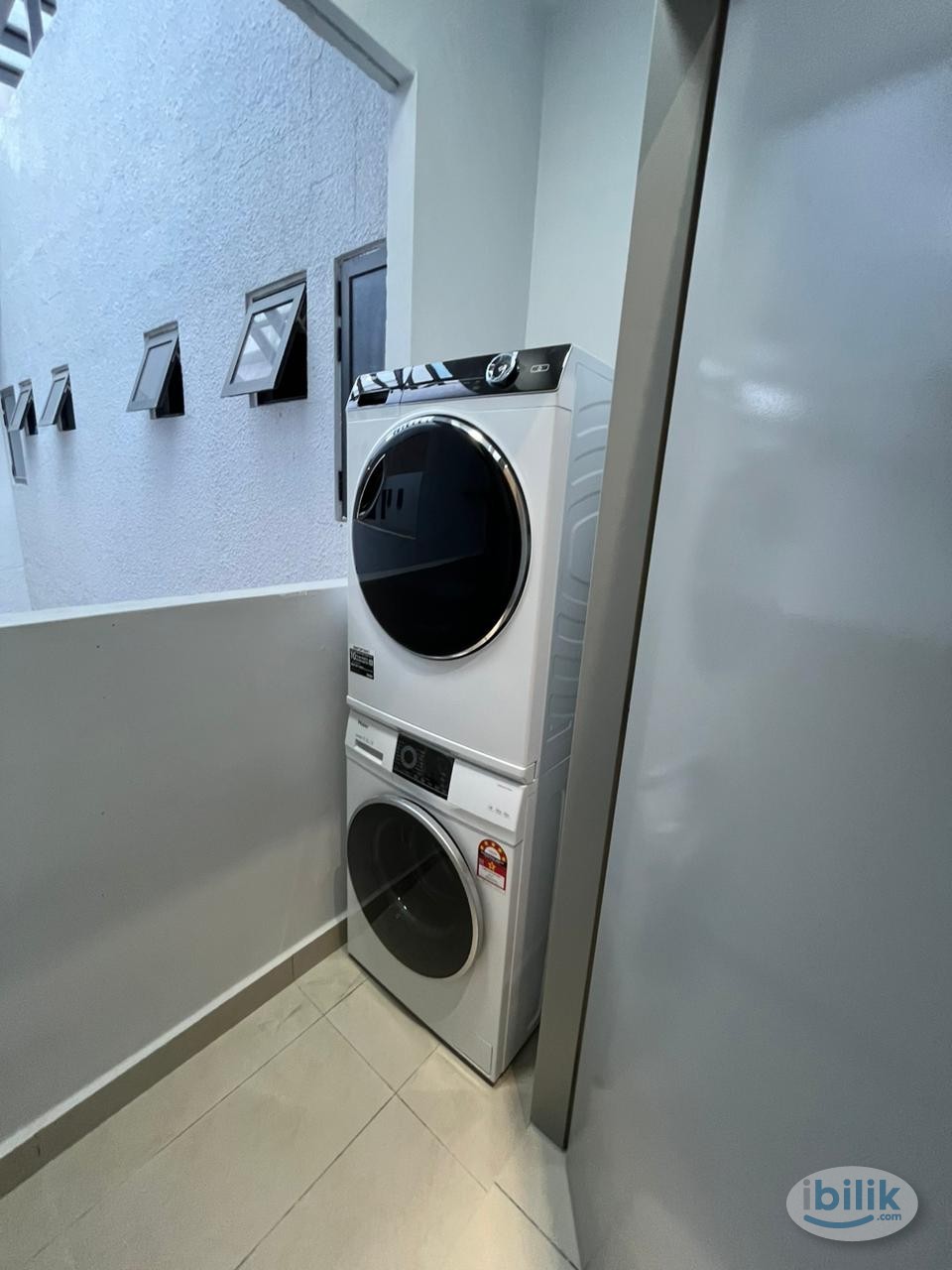 Fully Furnsihed Single Room with Private Toilet at Meta City ✨ - Image 5