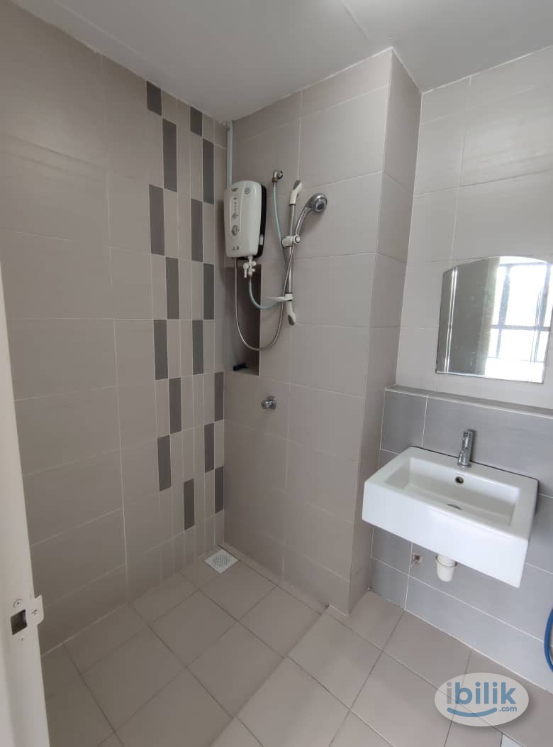 Master Room at Setiawalk, Pusat Bandar Puchong - Image 3