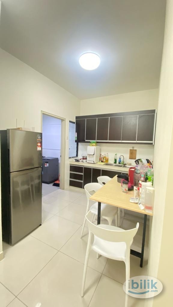 Master Room at Setiawalk, Pusat Bandar Puchong - Image 4