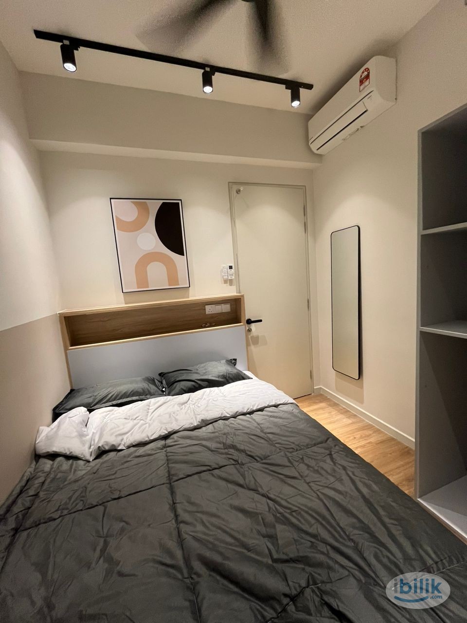 📍Fully Furnished Medium Room at Sunway Avila Residence – Enjoy 1 Month Free Rental !📍 - Image 1