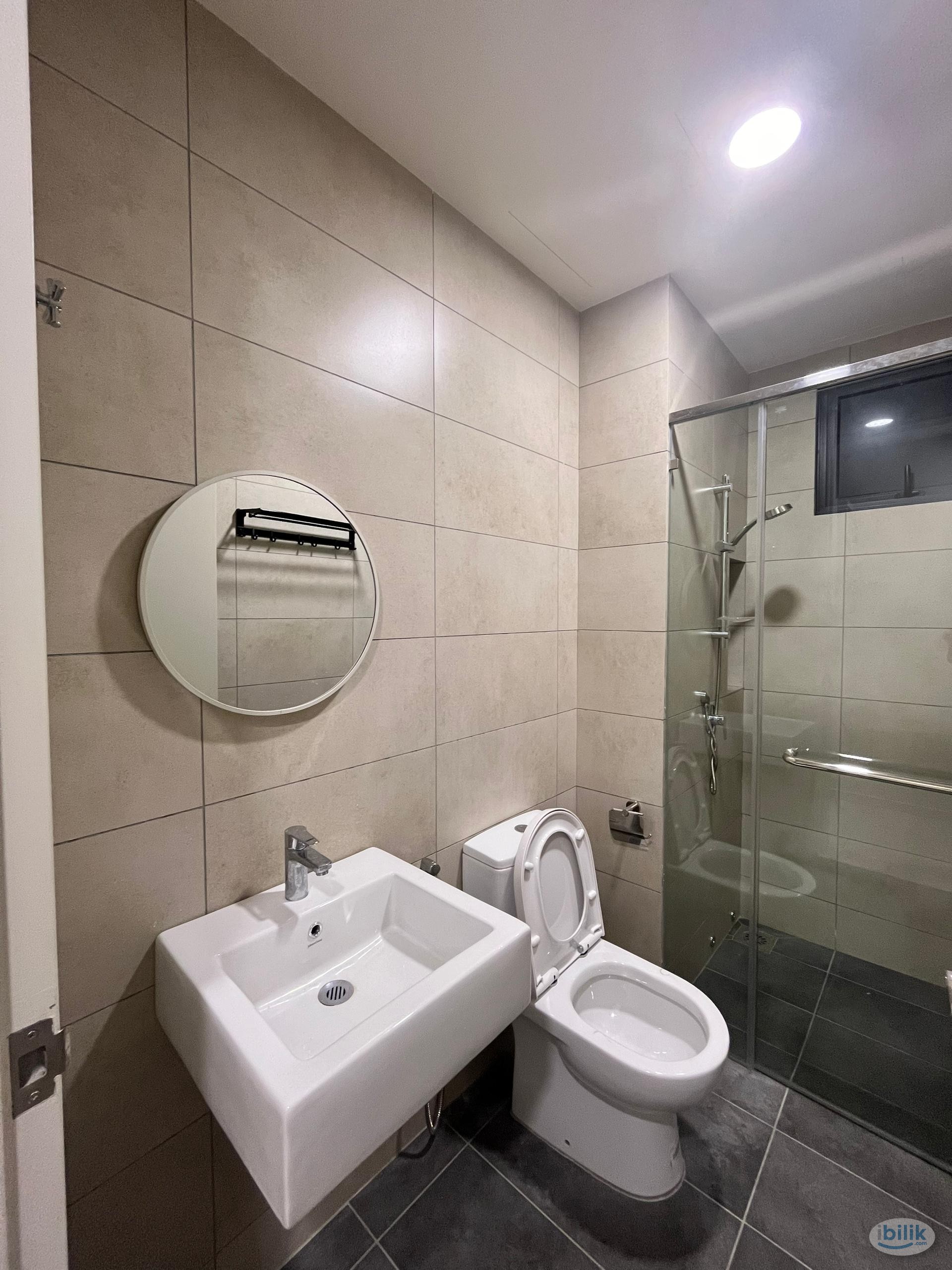 📍Fully Furnished Medium Room at Sunway Avila Residence – Enjoy 1 Month Free Rental !📍 - Image 4