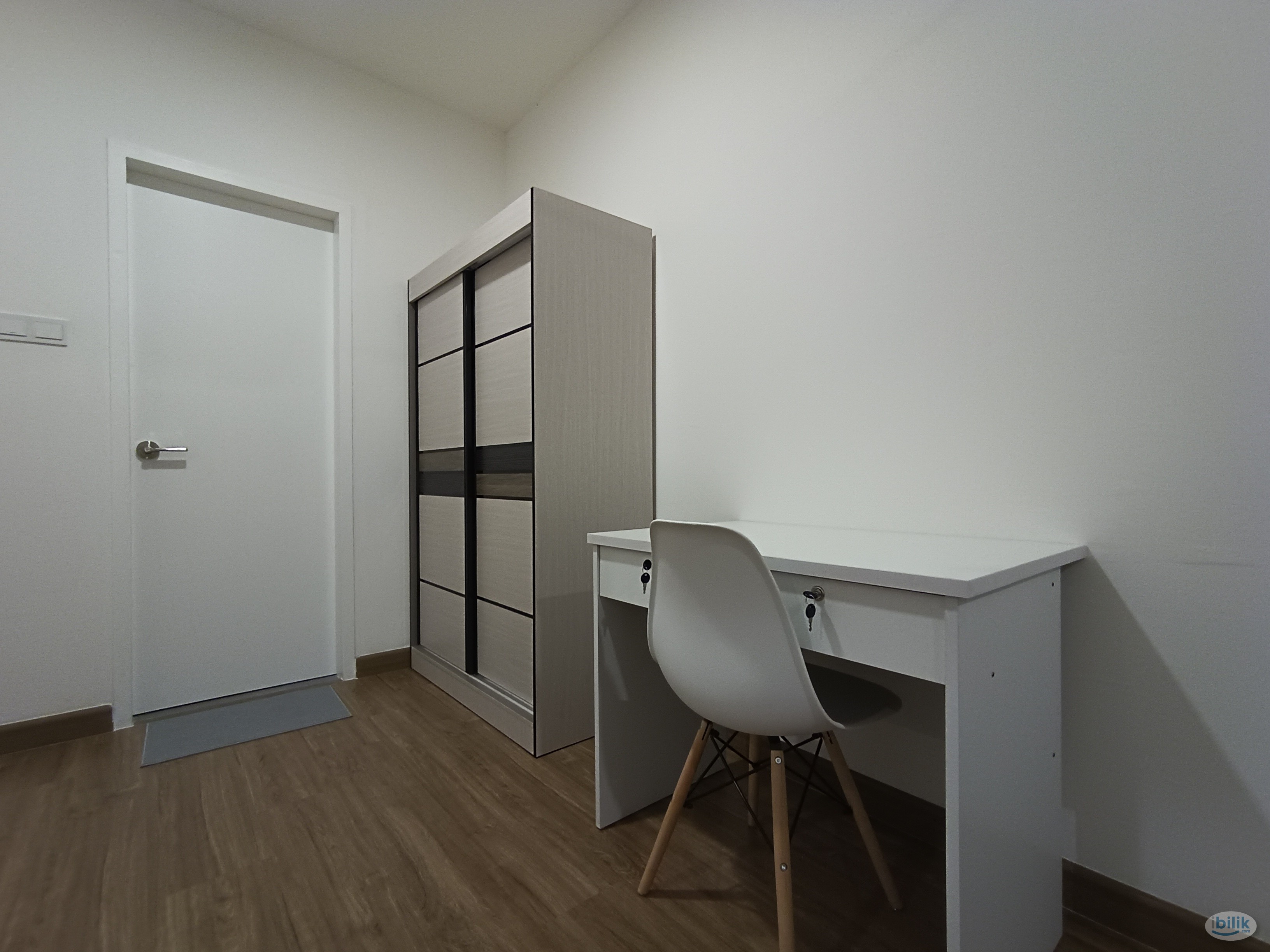 all female‼️ master room with Private Bathroom FREE WIFI AirCond Near MRT BUS at AraTre Residence, Ara Damansara Petalin - Image 2