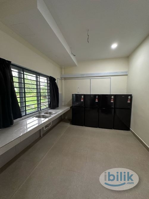 middle room ready move in @ Puchong, free WiFi, fully furnished - Image 4