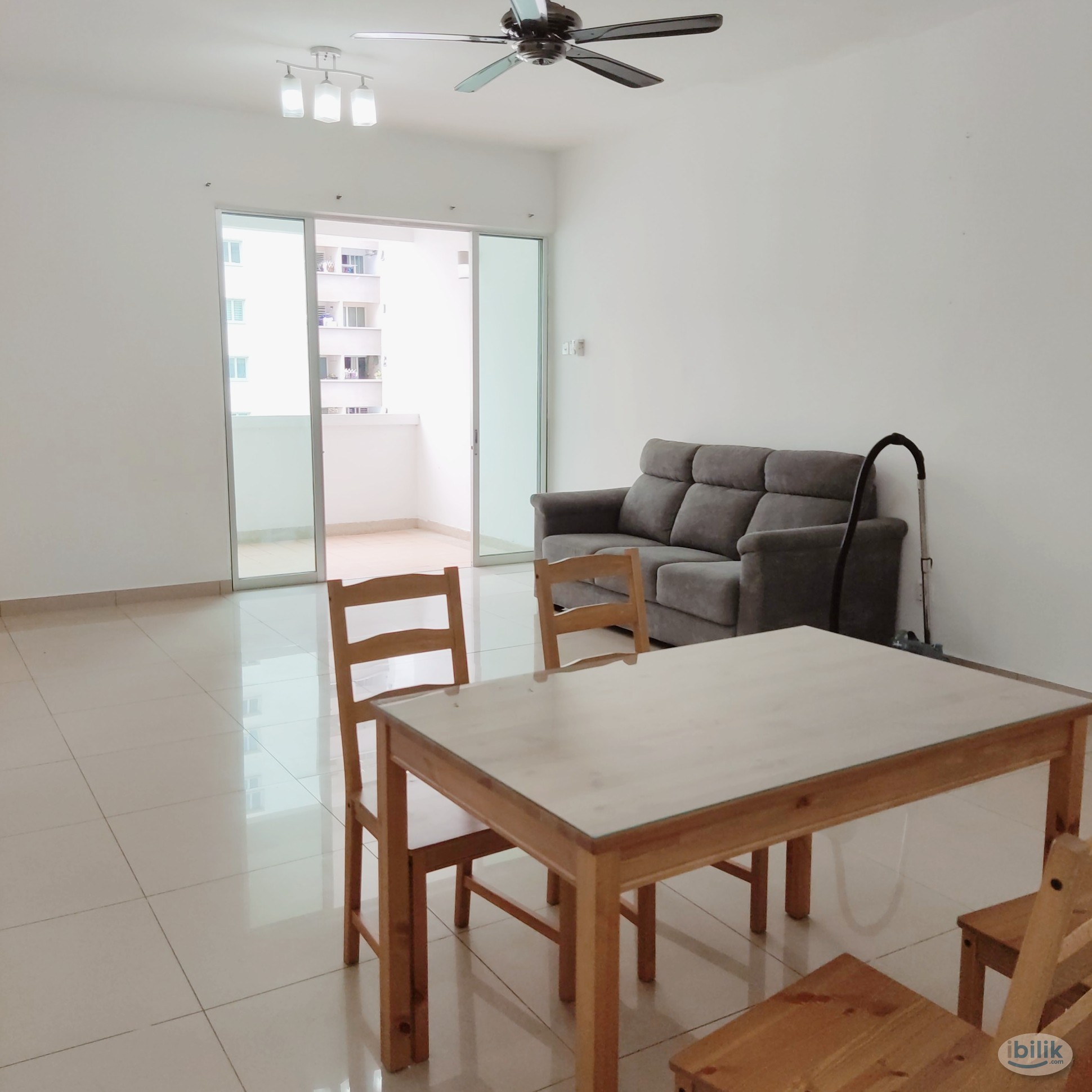Master Room, Private Bathroom Near Olive Hill, Equine, Bukit Jalil, UPM, Hosp Serdang, Cyberjaya, Putrajaya, IOI City Ma - Image 3