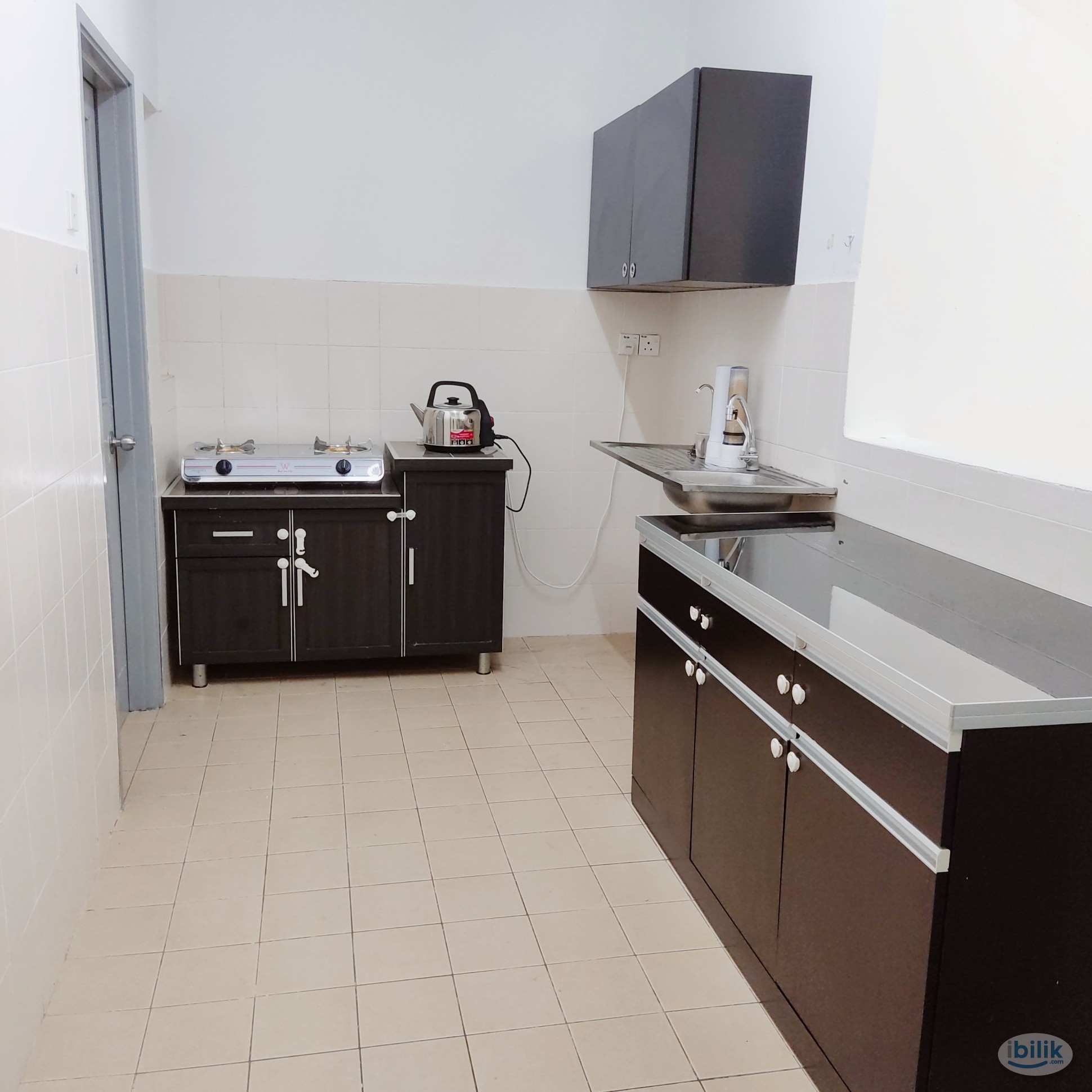 Master Room, Private Bathroom Near Olive Hill, Equine, Bukit Jalil, UPM, Hosp Serdang, Cyberjaya, Putrajaya, IOI City Ma - Image 4
