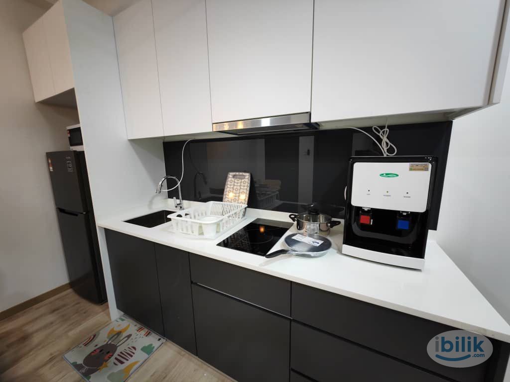 (Jan) Single room @ Emporis, 3mins drive to Segi, Doorstep to Jaya Grocer/Ninso/Coffee shop/Mamak/Cafe, 8mins to Sunway  - Image 4