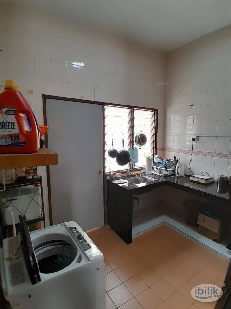 [Puchong Prima Landed] June Vacant! Near LRT🏠Mixed Gender Unit Medium Room - Image 2