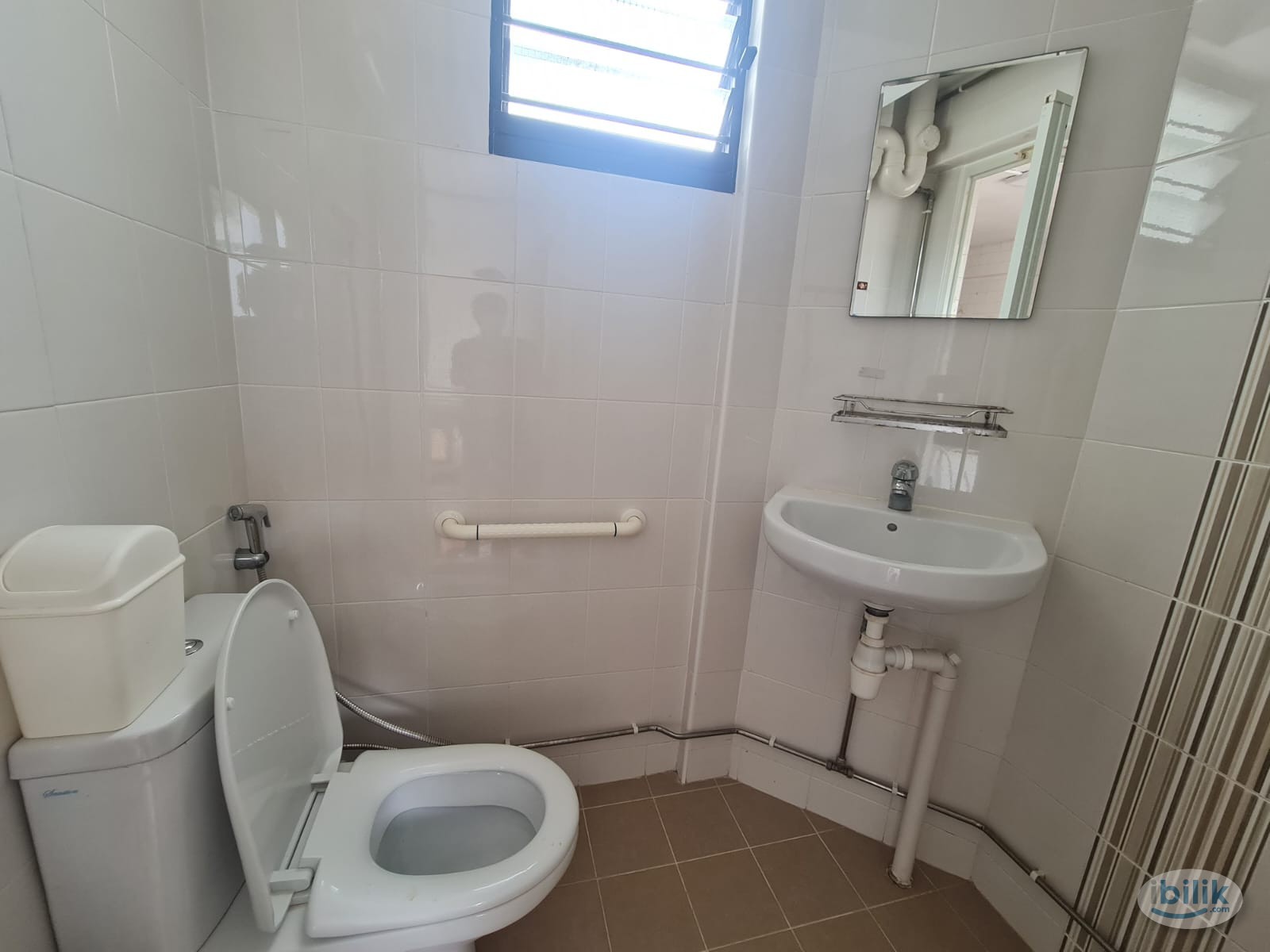 Single Room at KLCC, KL City Centre - Image 5