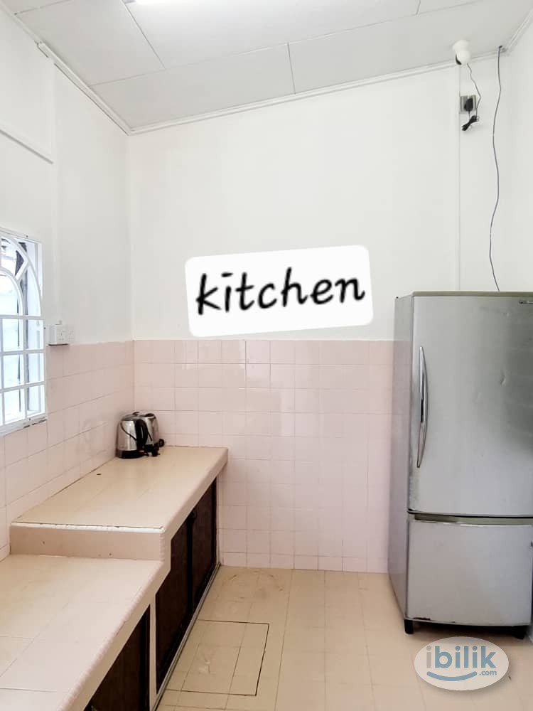 Co-living Room Bilik Sewa at Muzaffar Shah Ayer Keroh, Melaka near Pantai Hospital IAC CSC Steel Konica Minolta  Mamee M - Image 1